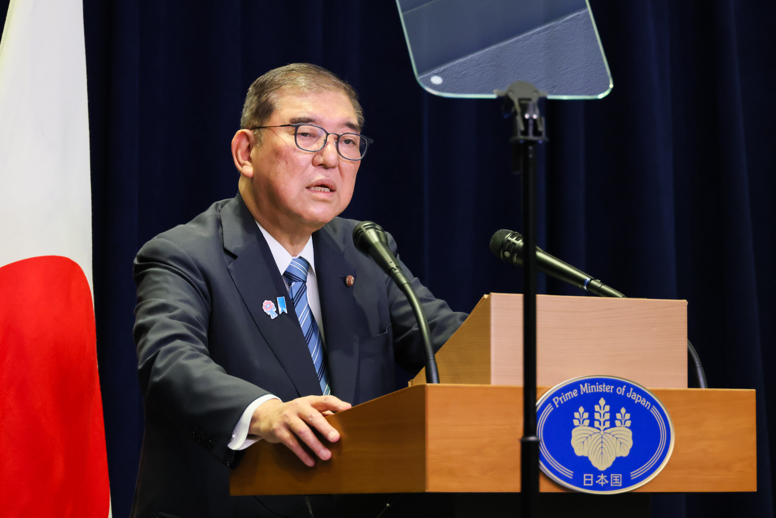 内外記者会見２