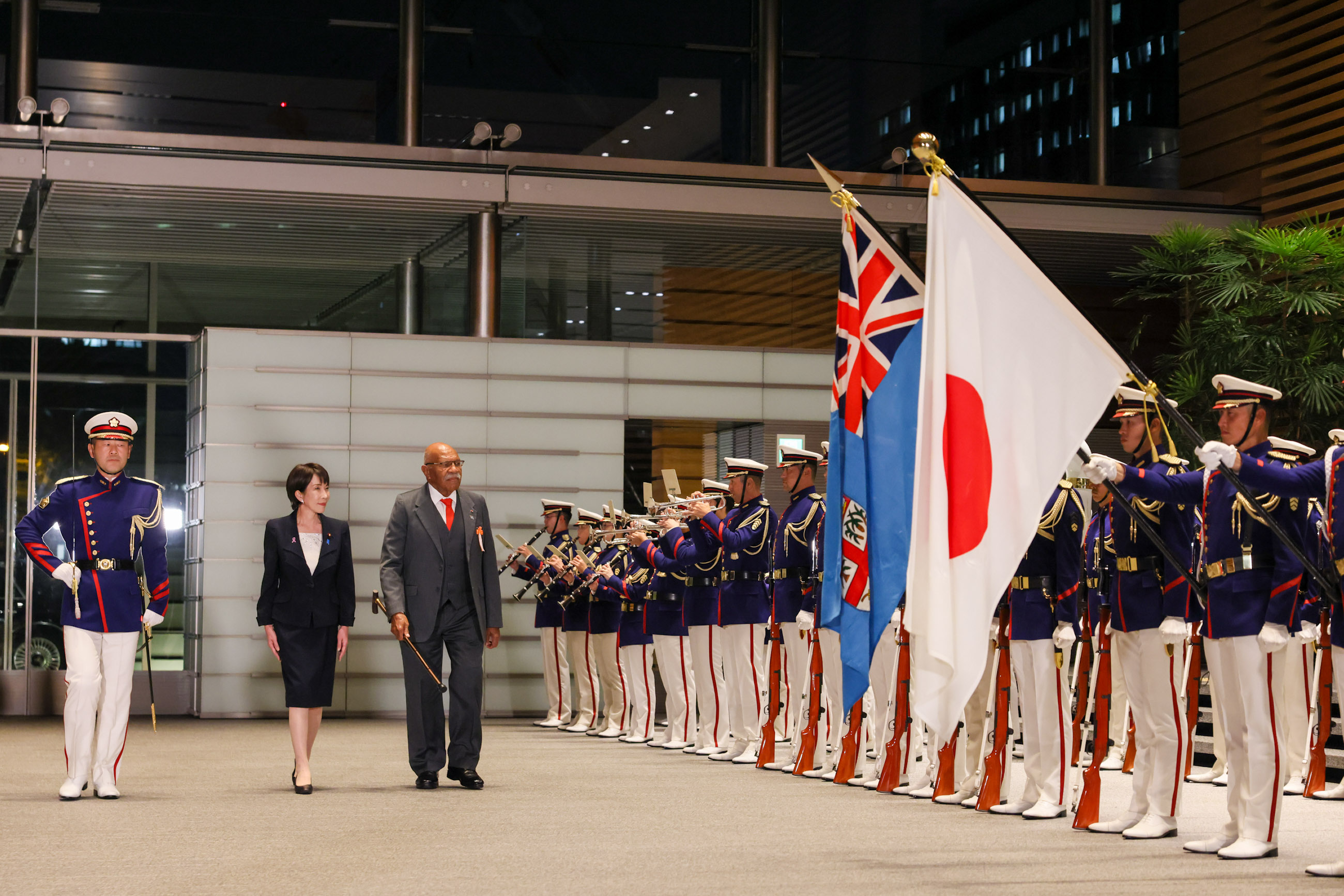 儀じょう隊による栄誉礼及び儀じょう４