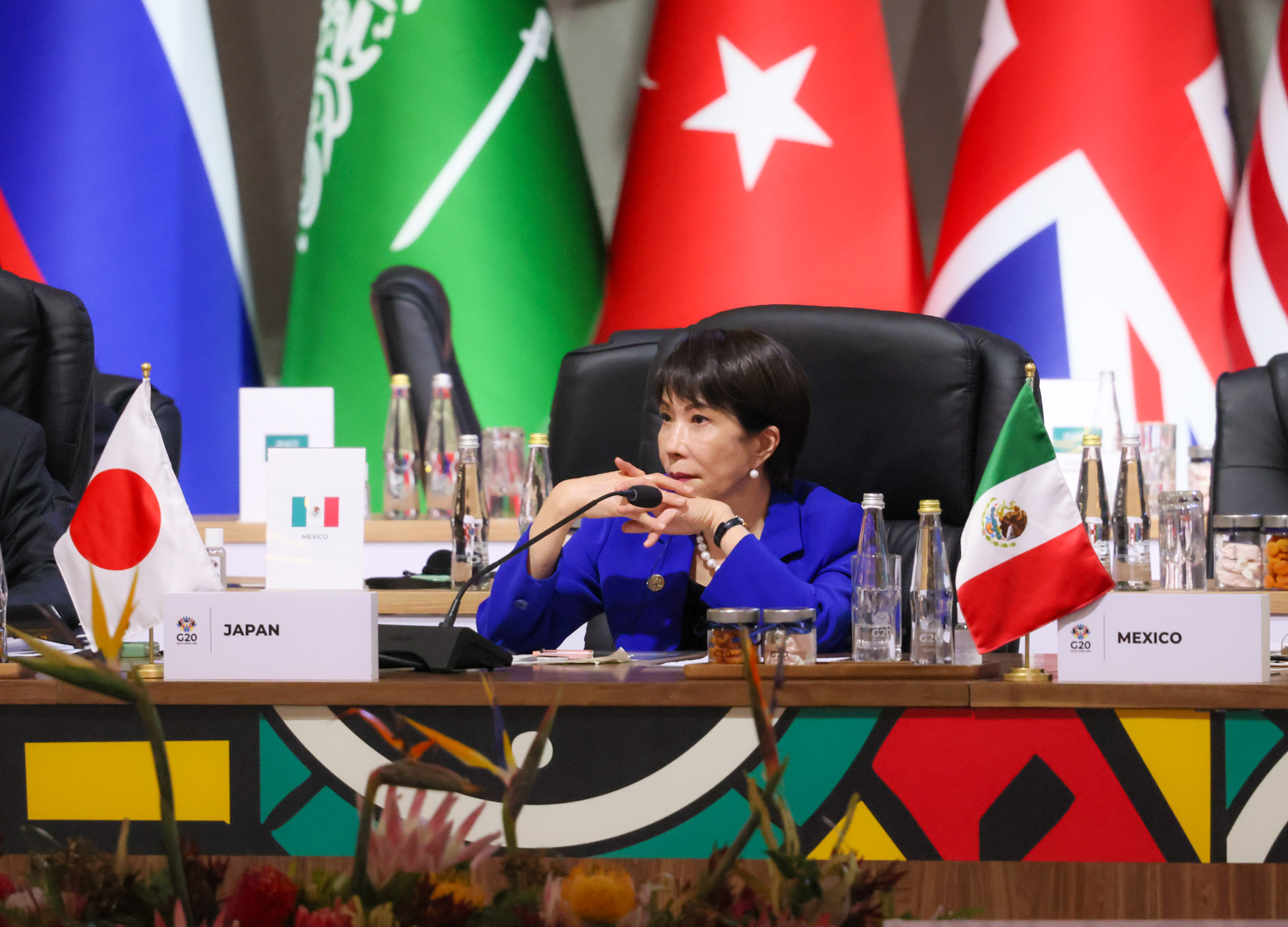 Ｇ２０サミット（セッション３）に出席する高市総理２