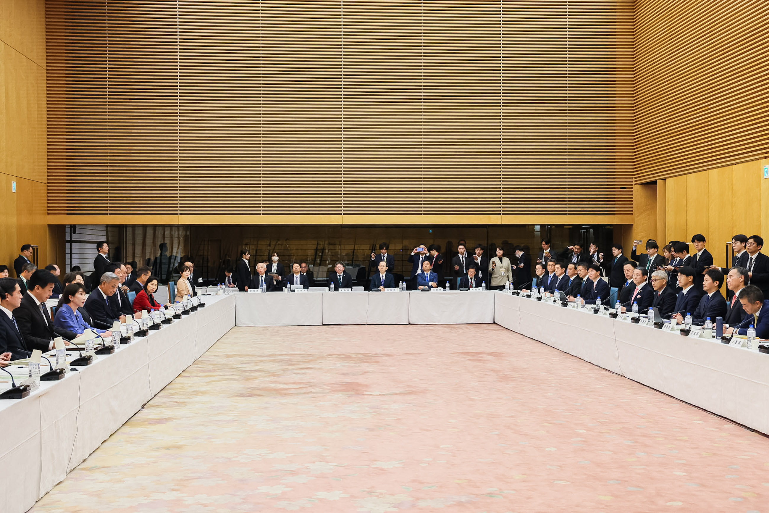 高市首相总结会议4