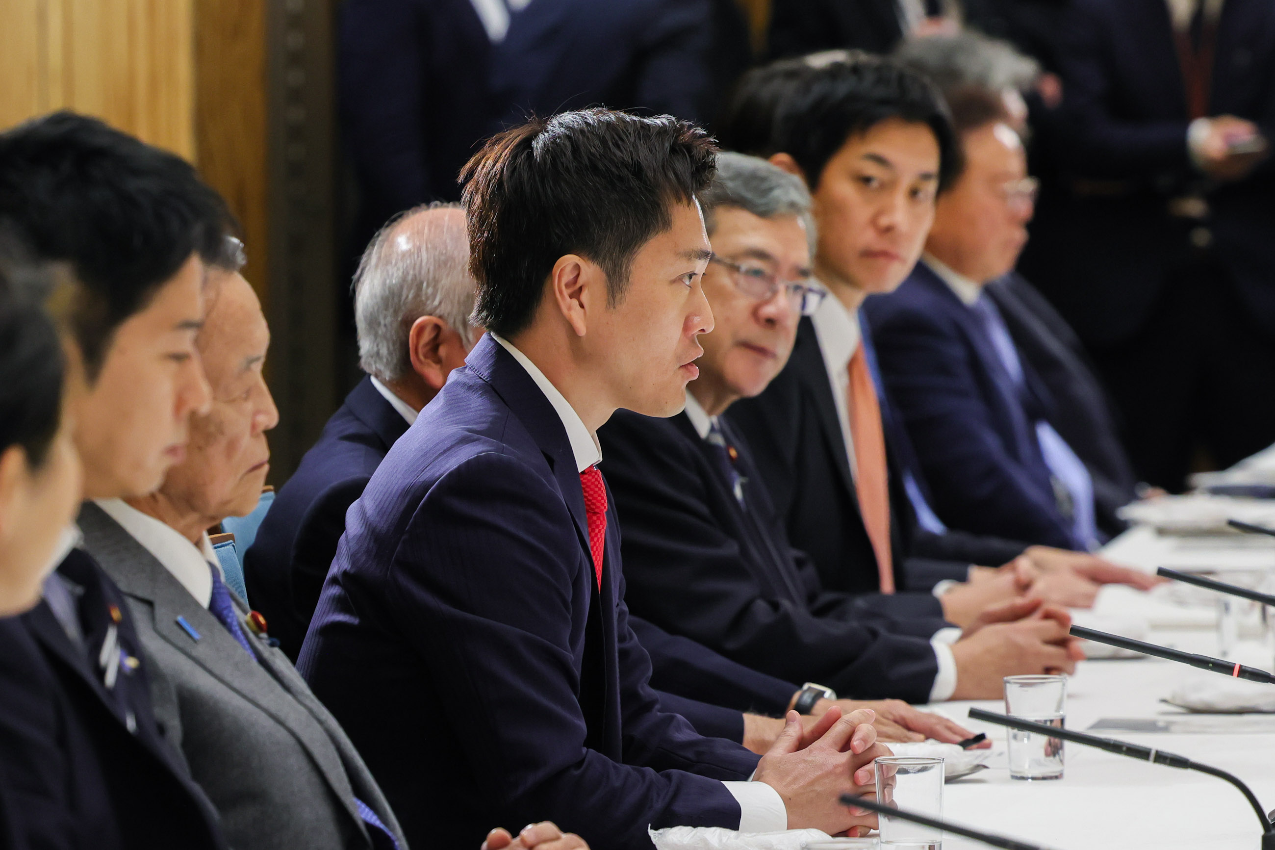 政府与党連絡会議の様子１