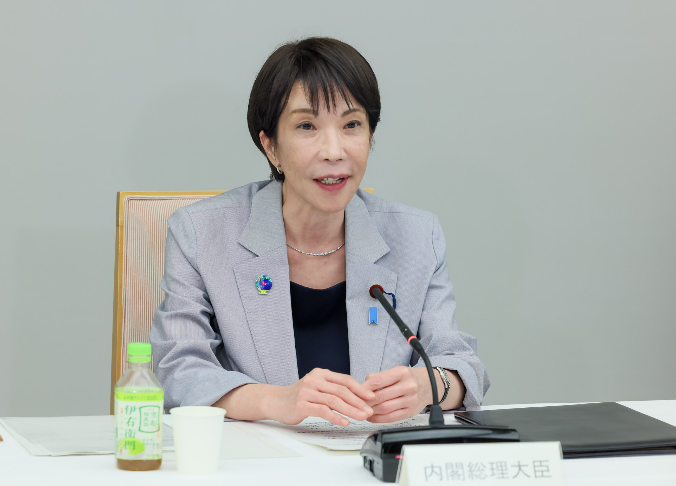 会議のまとめを行う高市総理５