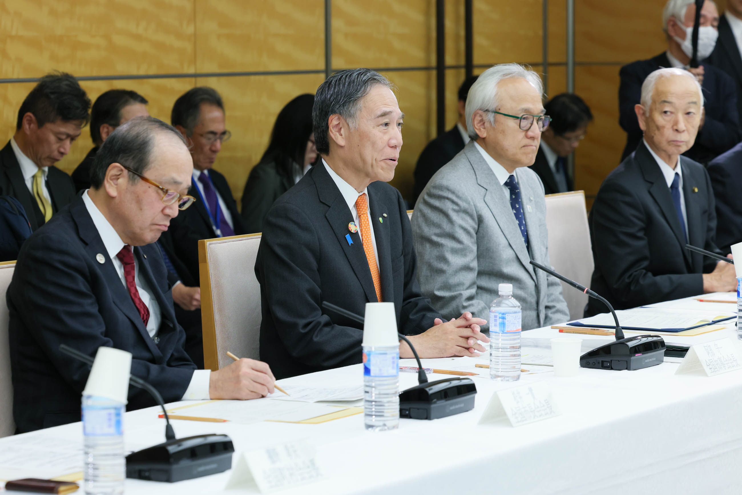 国と地方の協議の場の様子１