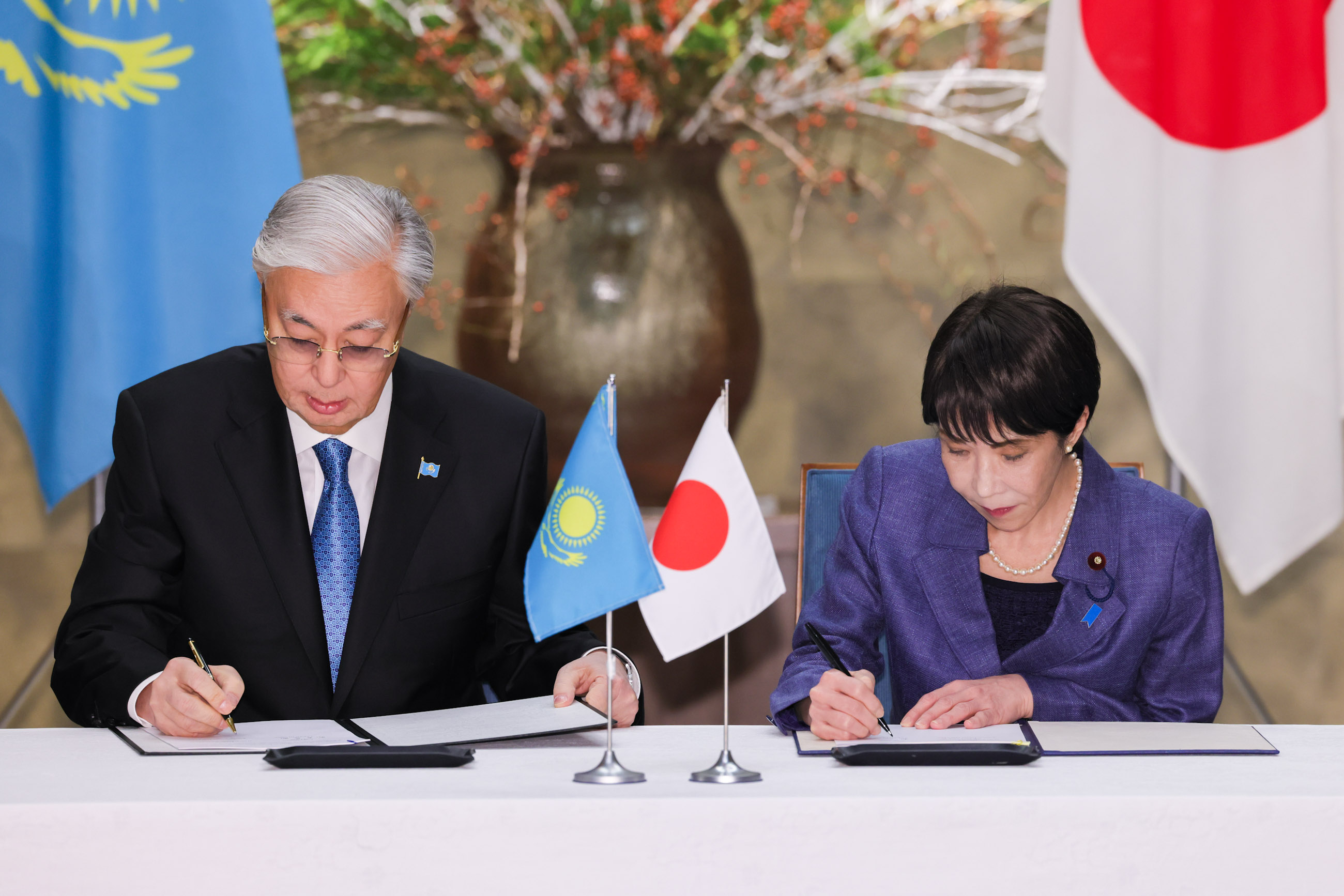 文書署名・披露式２