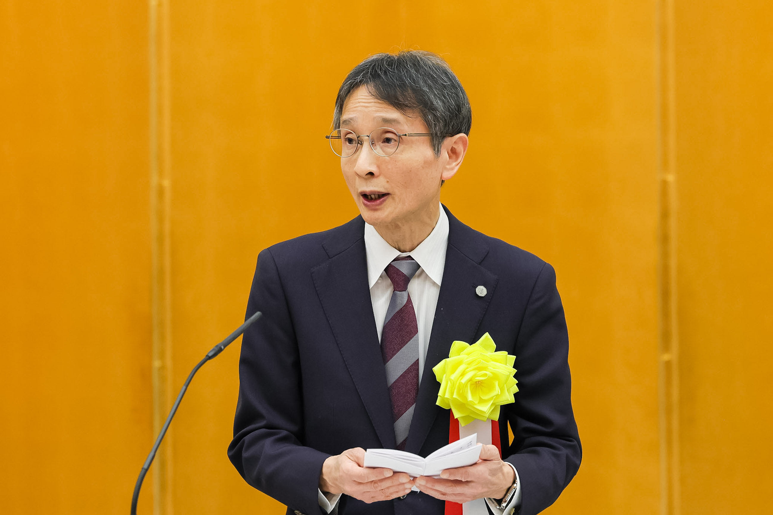 式辞を述べる今崎最高裁判所長官１