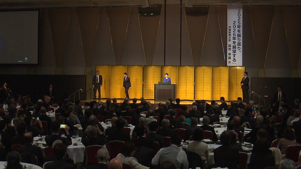 講演を行う高市総理２