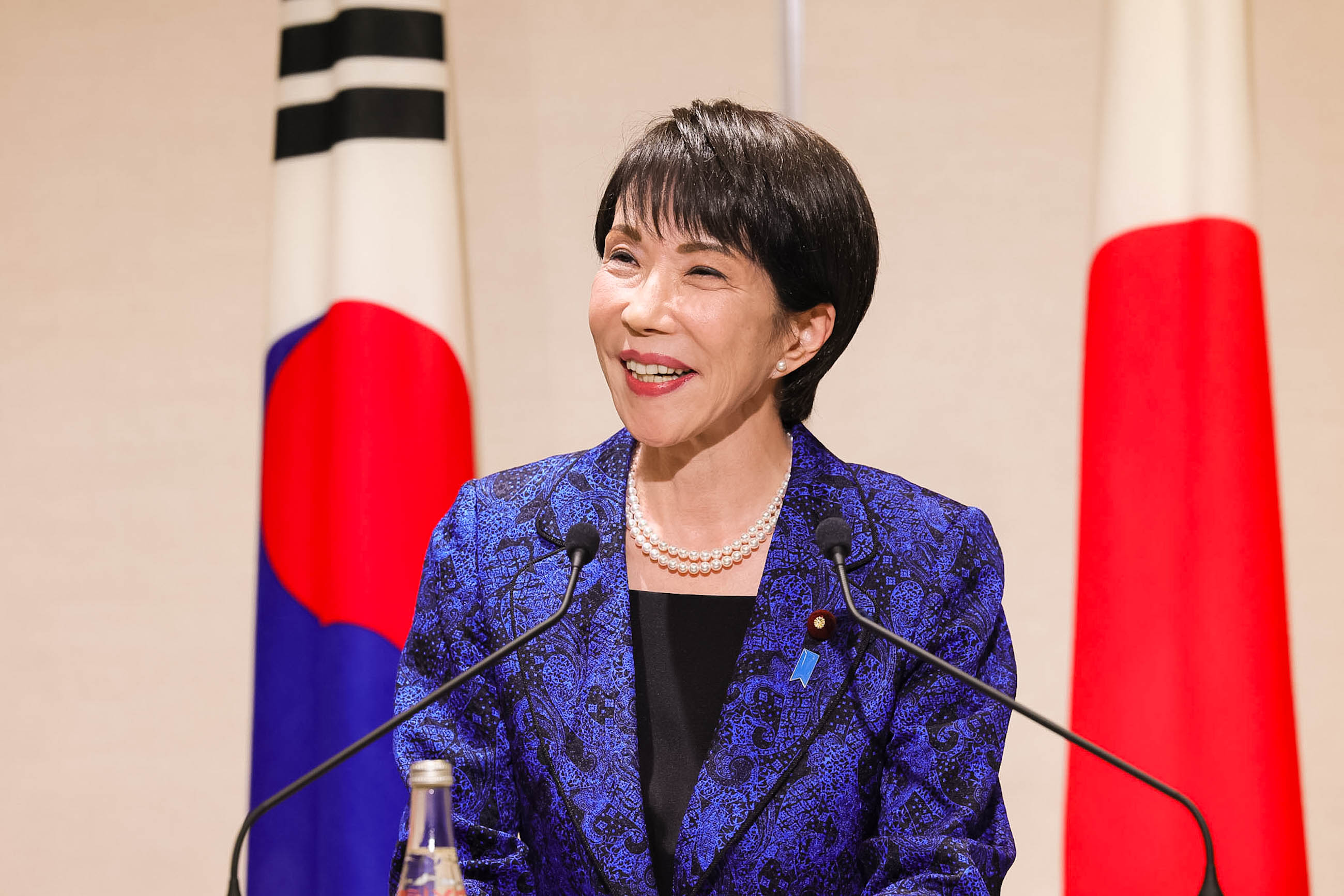 共同記者発表８