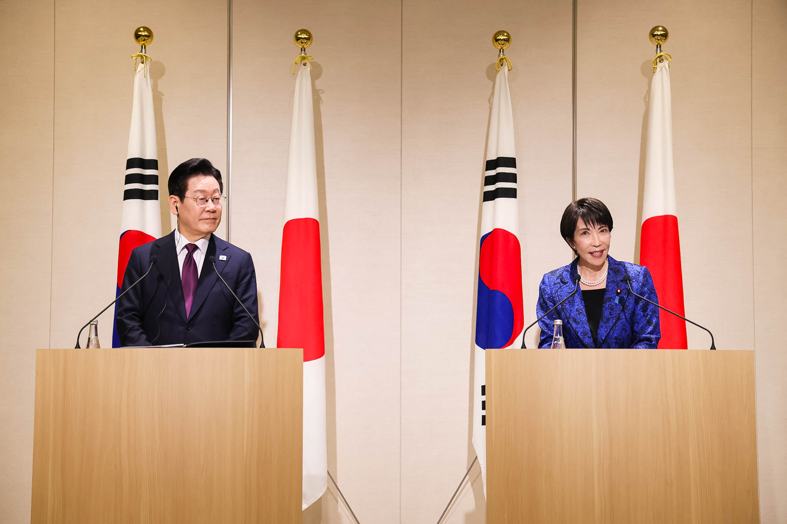 共同記者発表９