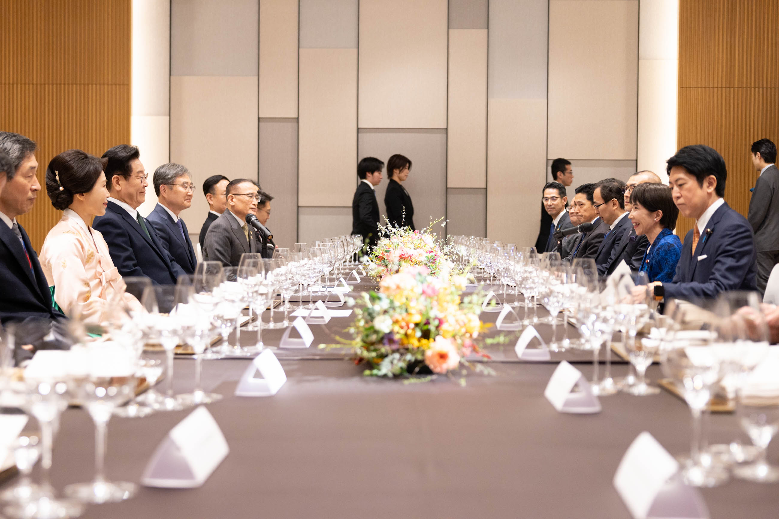 夕食会の様子２