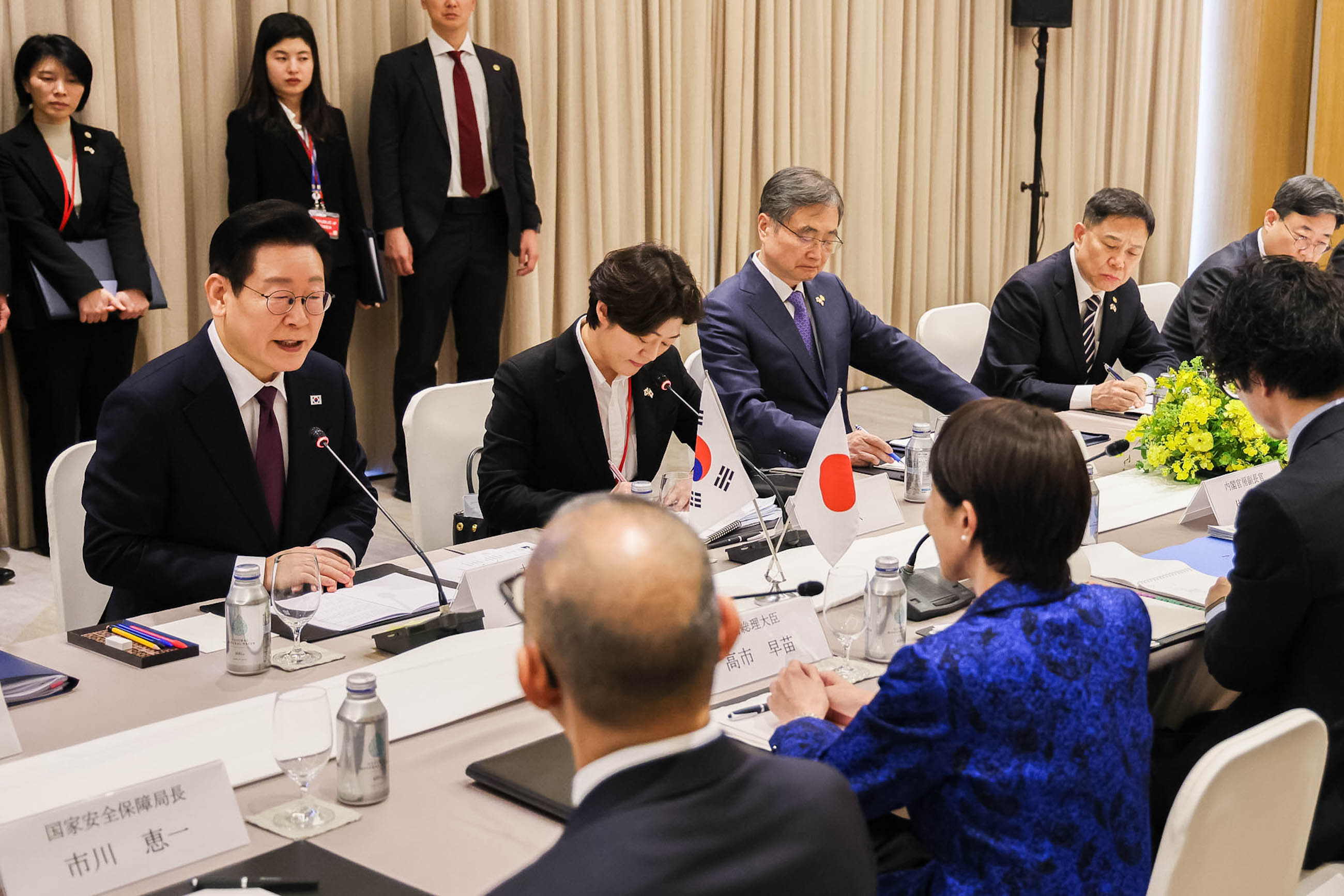 日韓首脳会談（拡大会合）１５