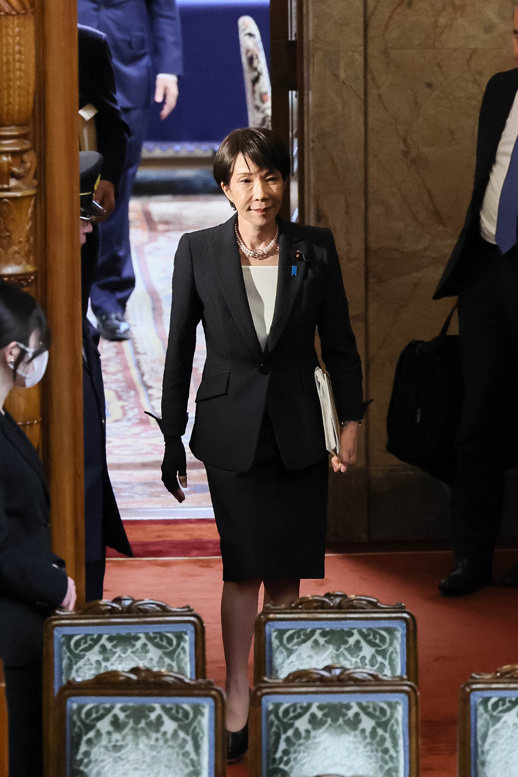 参議院本会議で施政方針演説を行う高市総理１