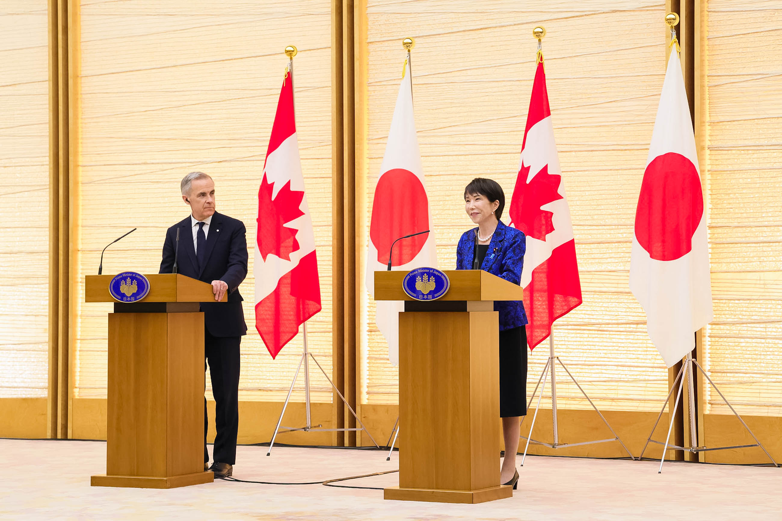 共同記者発表５