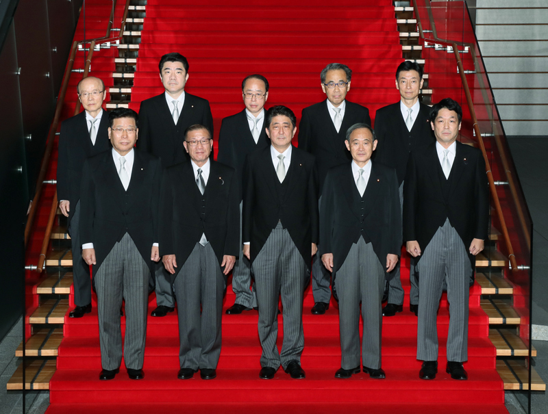 第4次安倍内閣の発足