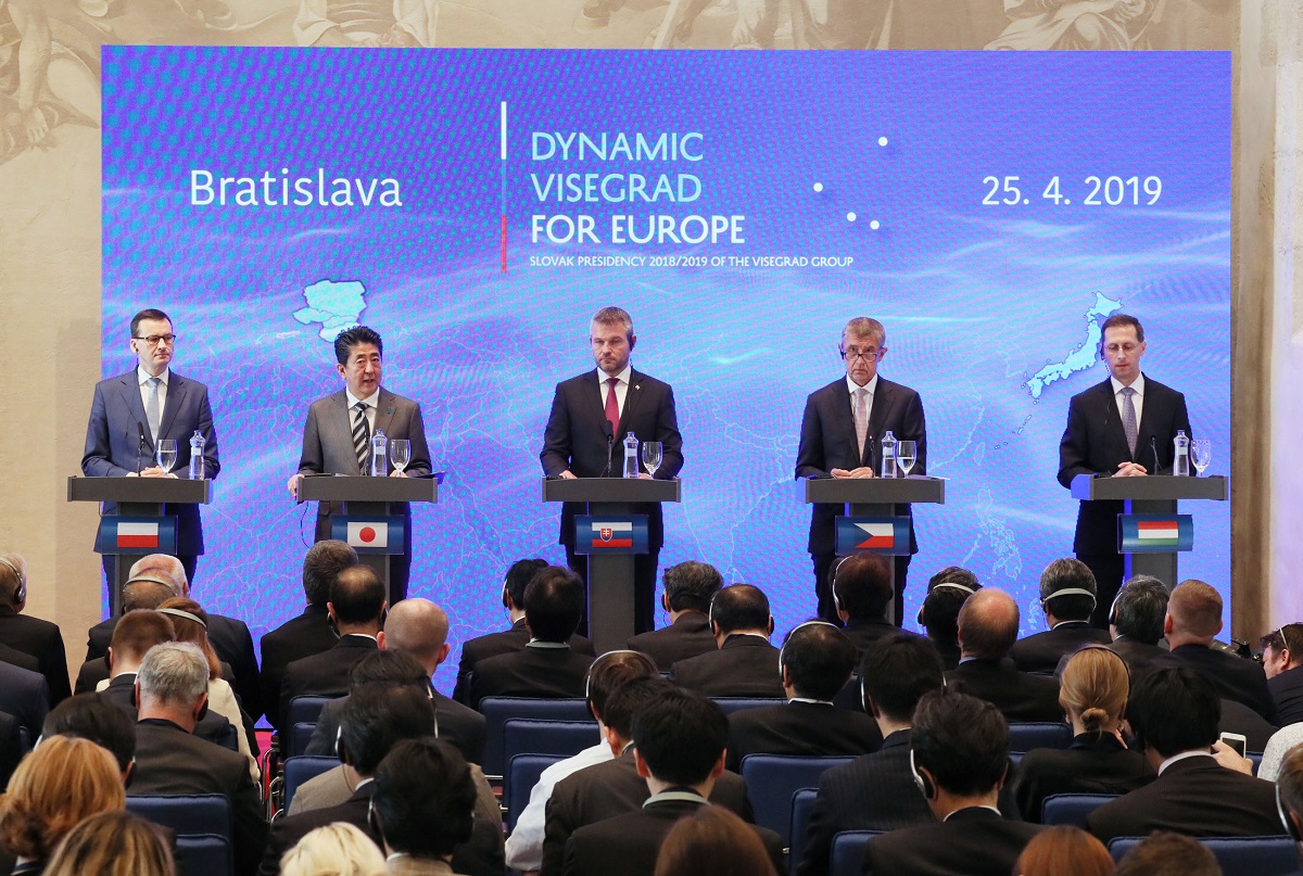 V4＋일본 공동 기자 발표 2