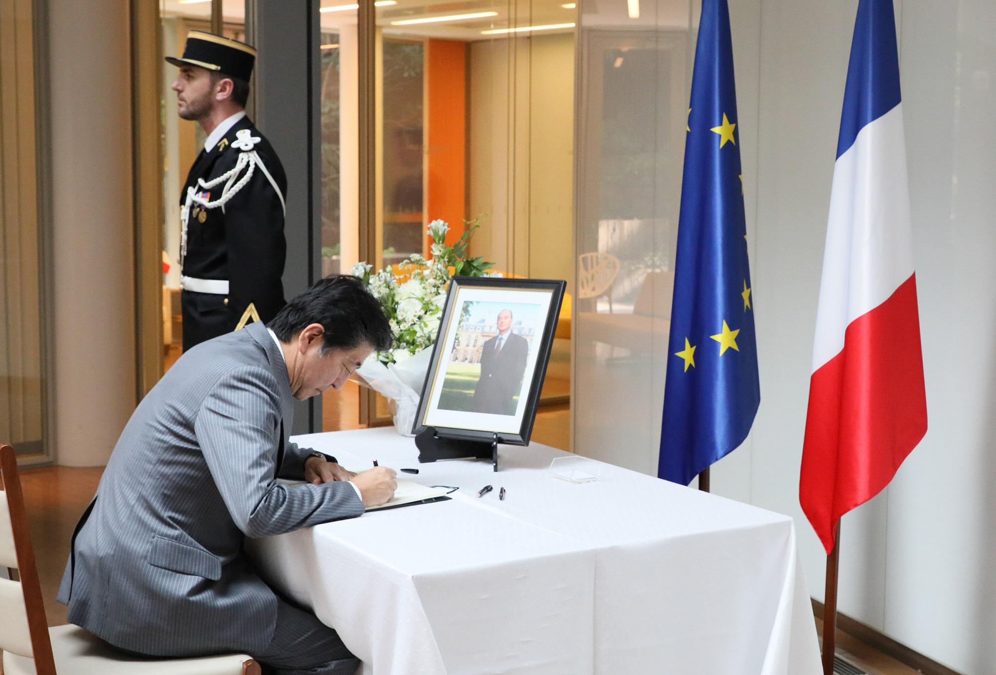 シラク元仏国大統領の逝去を受けた弔問