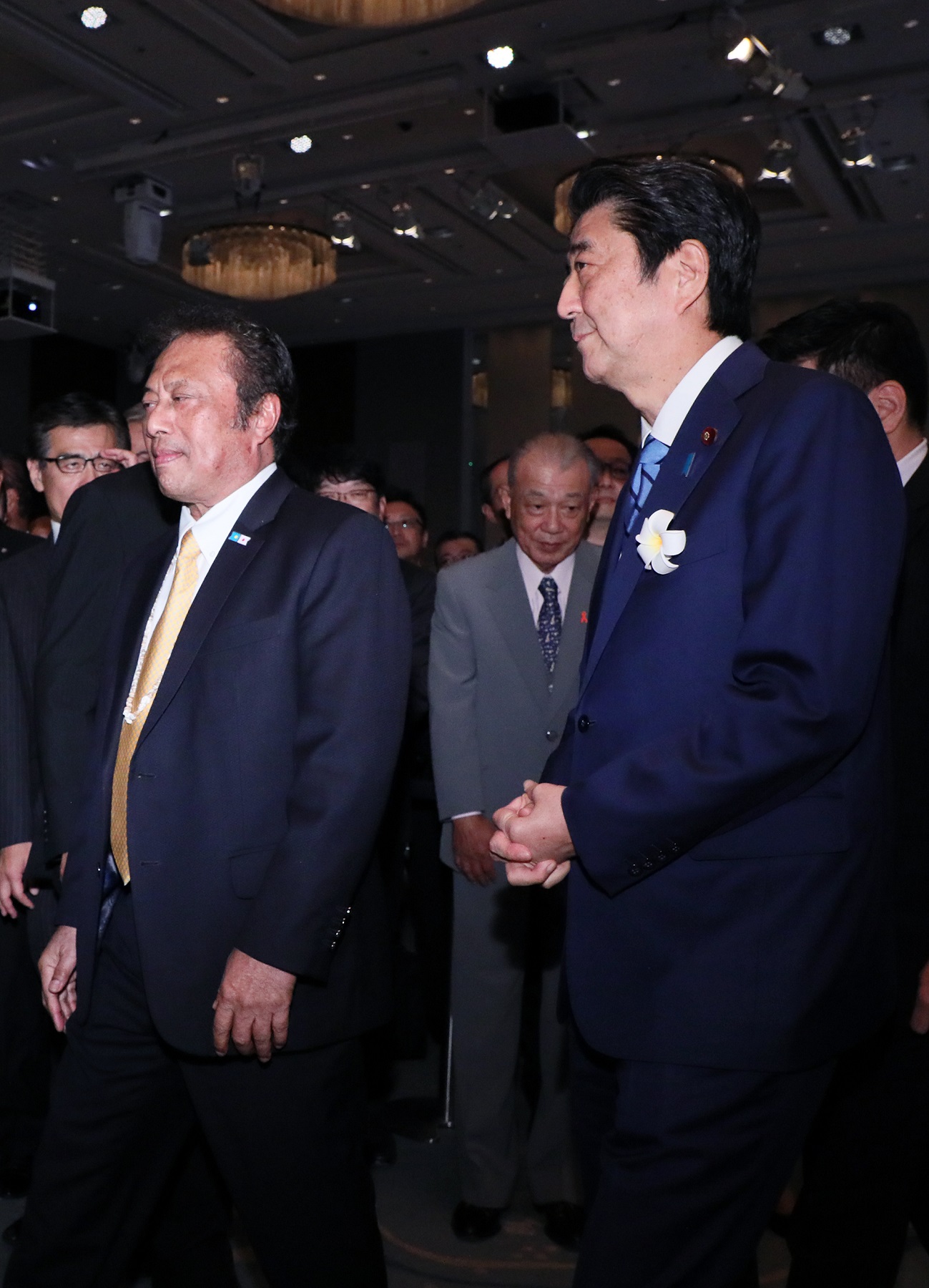 祝賀会に出席する安倍総理とレメンゲサウ・パラオ大統領