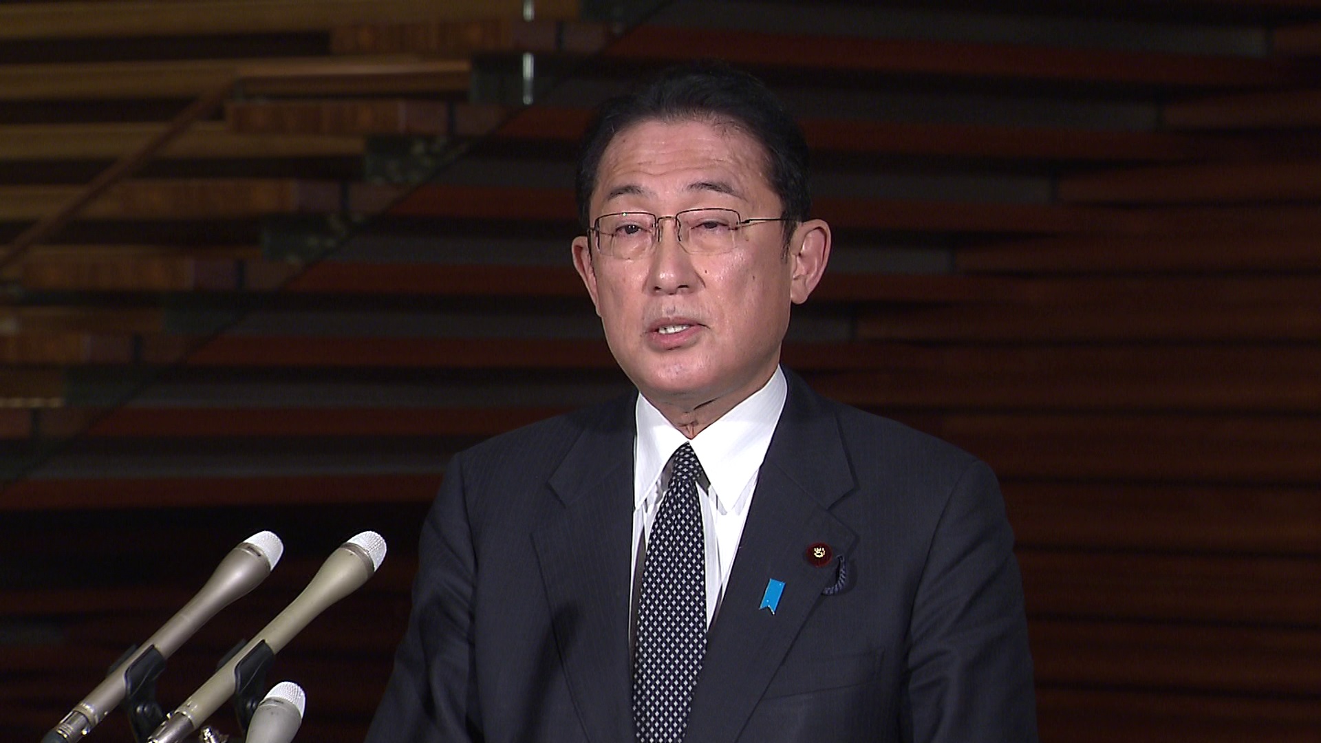 まん延防止等重点措置の適用の要請等についての会見