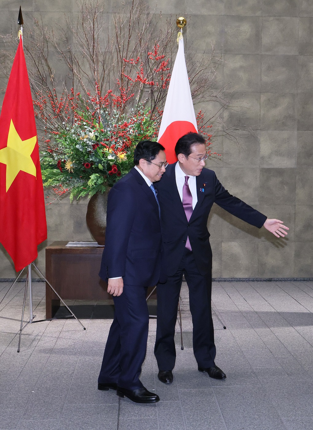チン・ベトナム首相を迎える岸田総理４
