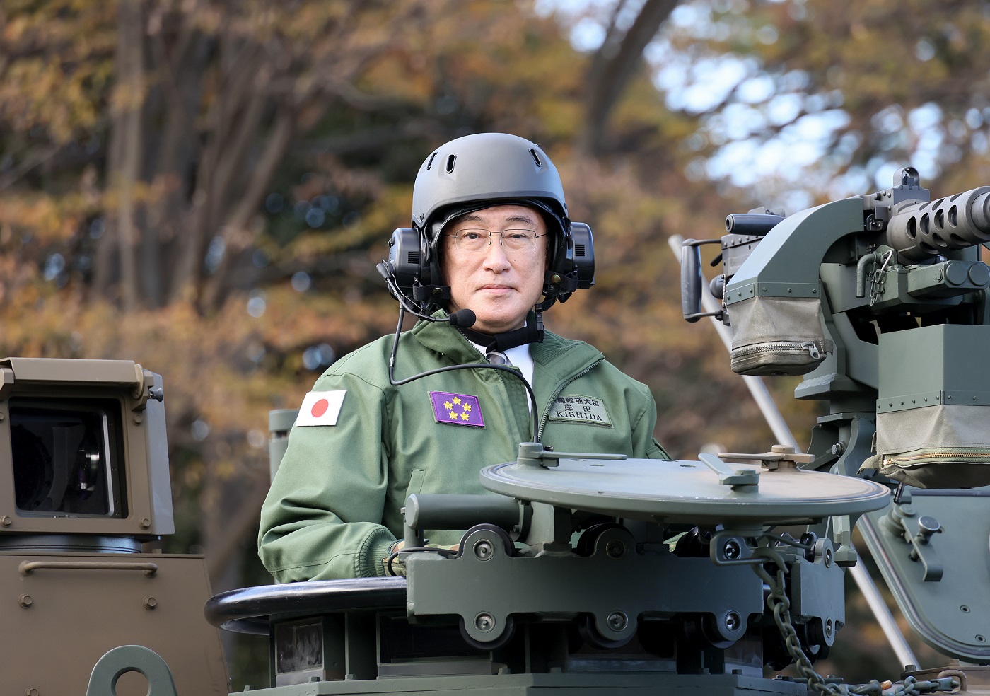 視察を行う岸田総理５