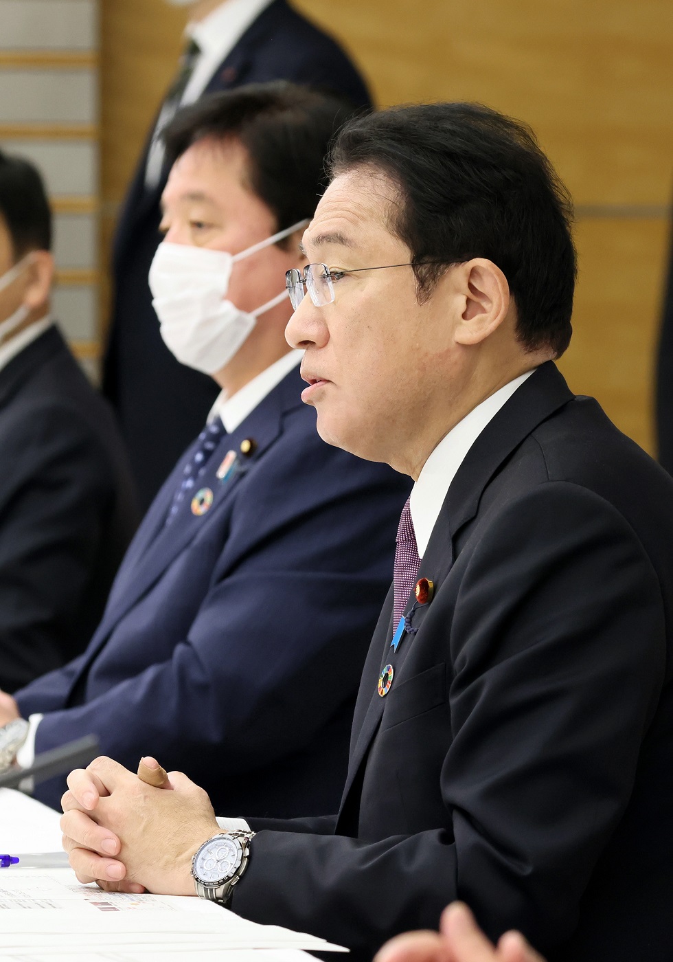 会議のまとめを行う岸田総理２