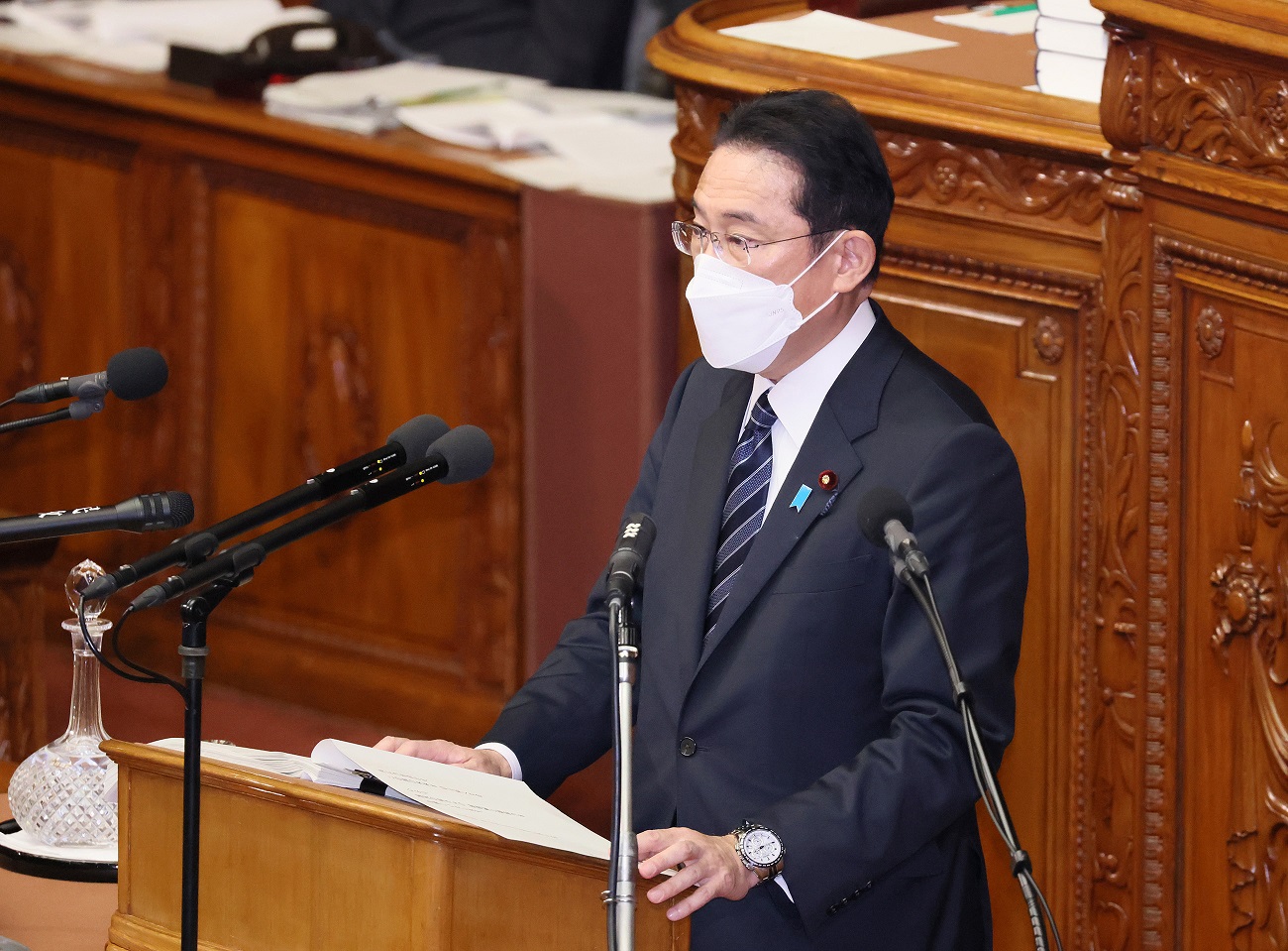 衆議院本会議で施政方針演説を行う岸田総理３