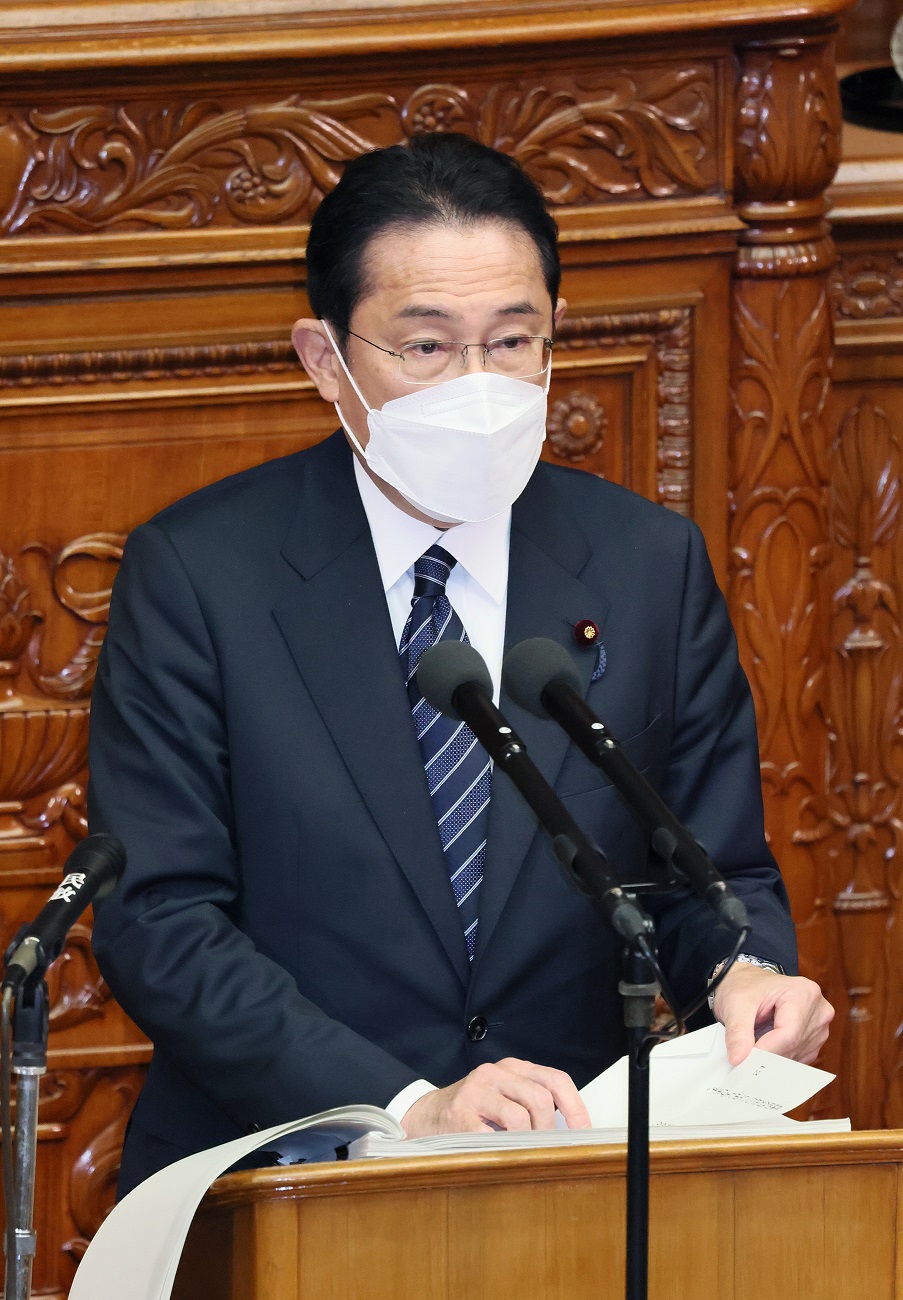 衆議院本会議で施政方針演説を行う岸田総理５