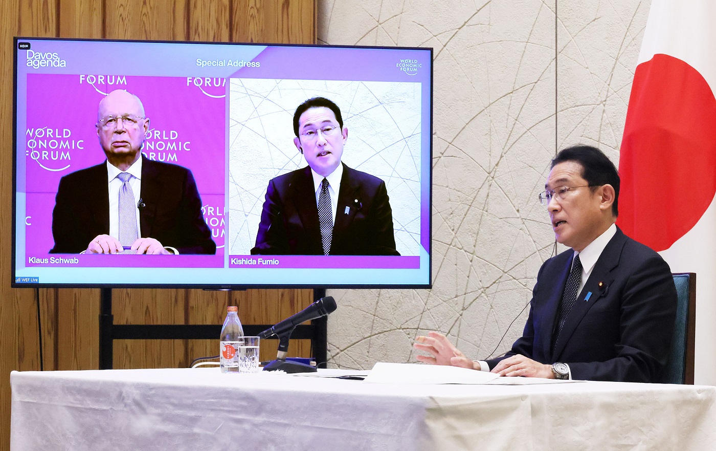 ダボス・アジェンダ２０２２にオンラインで出席する岸田総理２