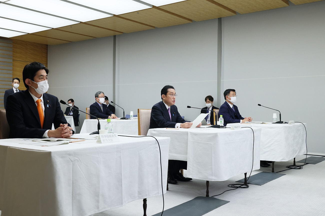 会議のまとめを行う岸田総理2