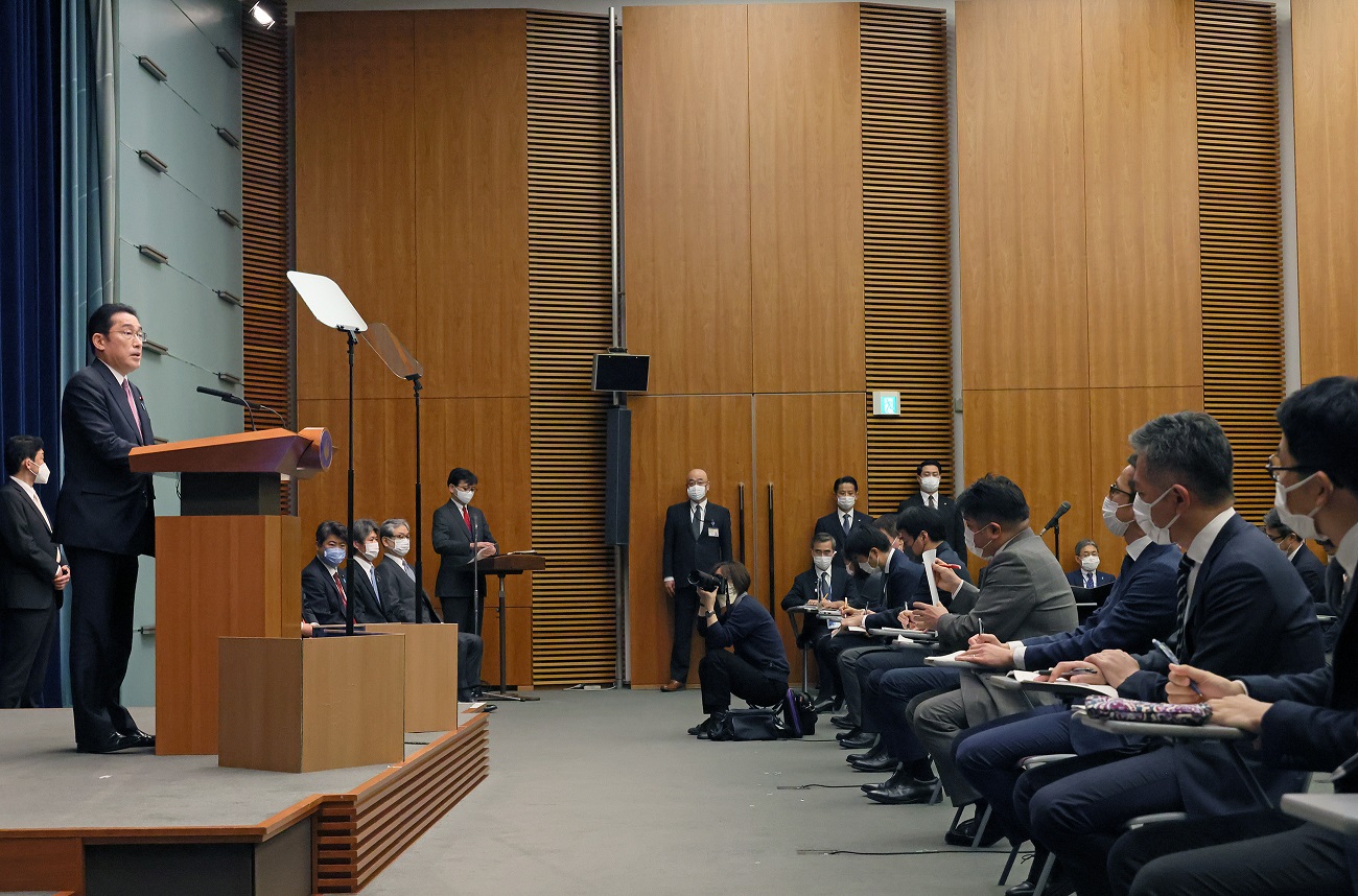 冒頭に発言する岸田総理１