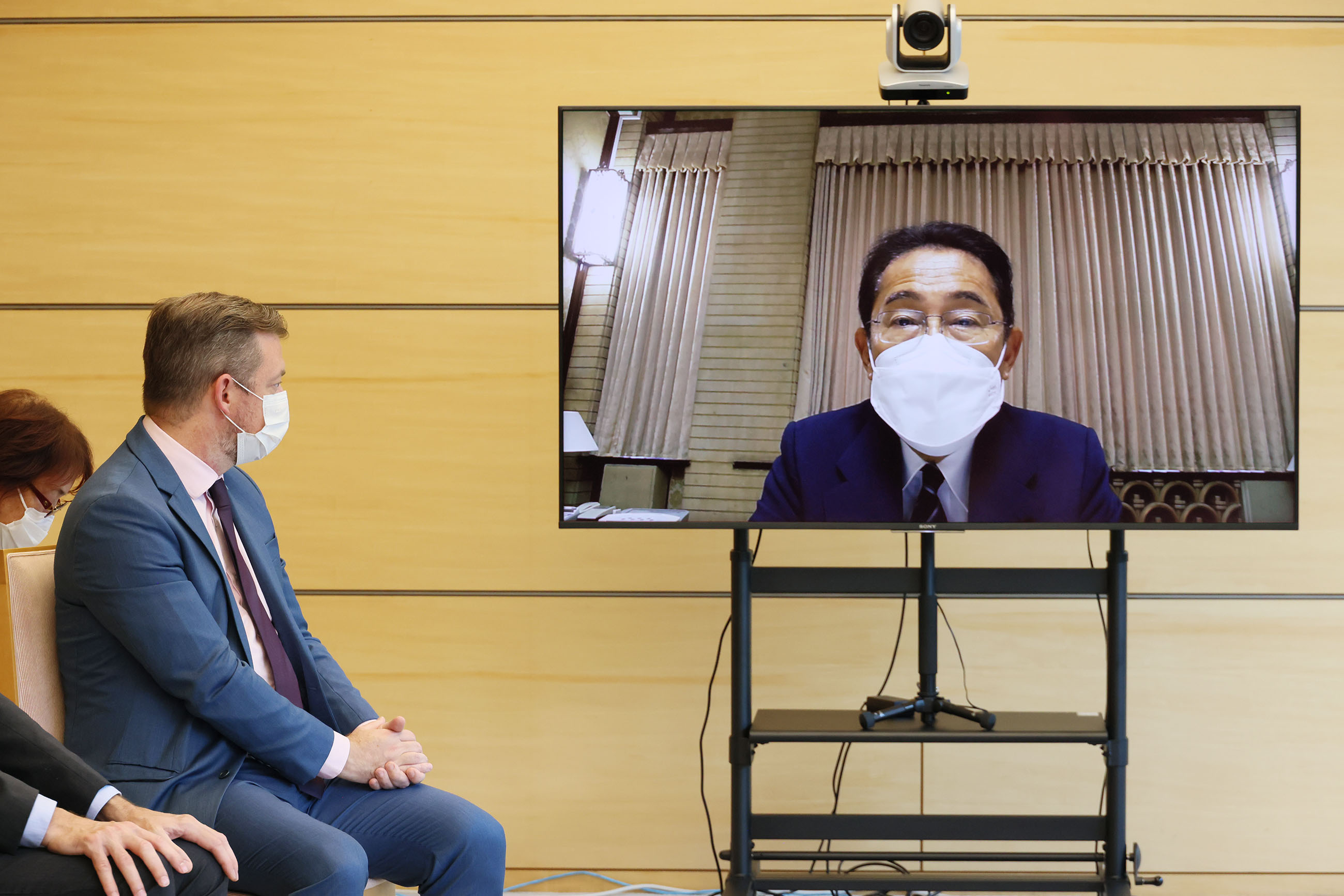 表敬を受ける岸田総理３