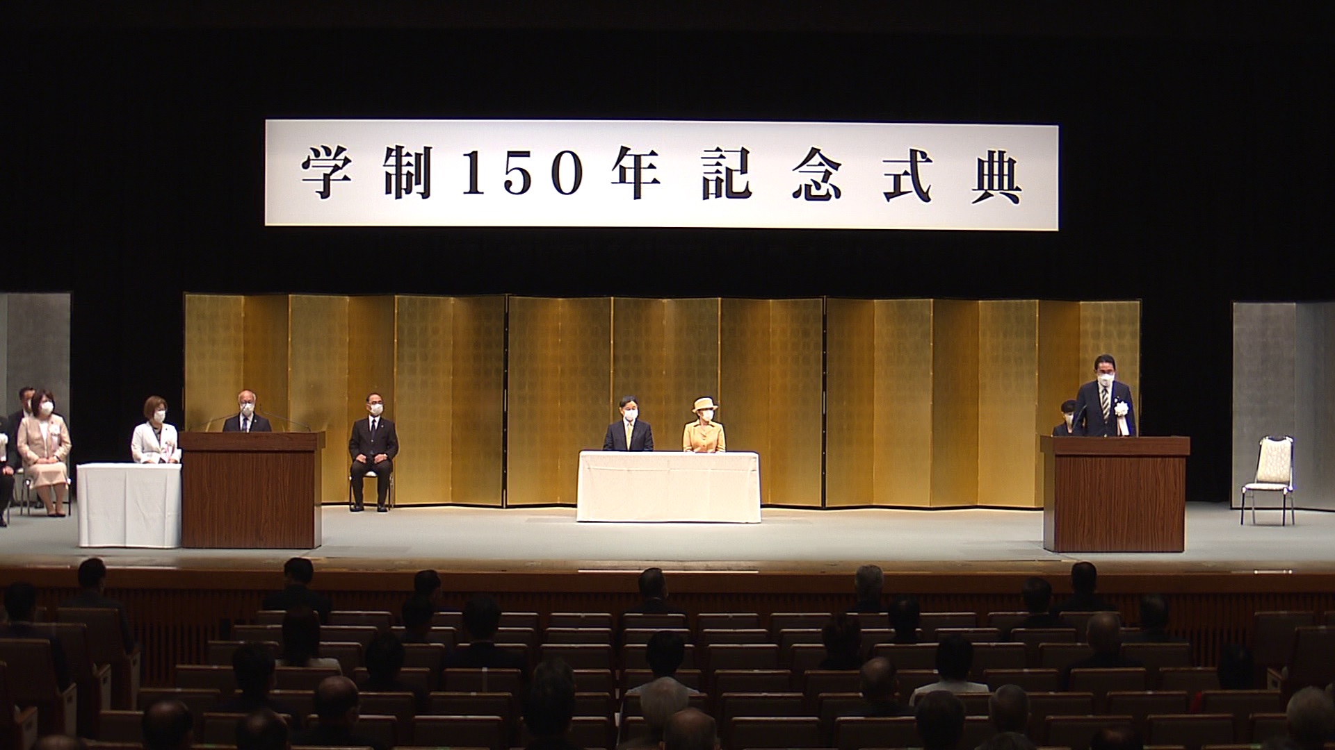 祝辞を述べる岸田総理２