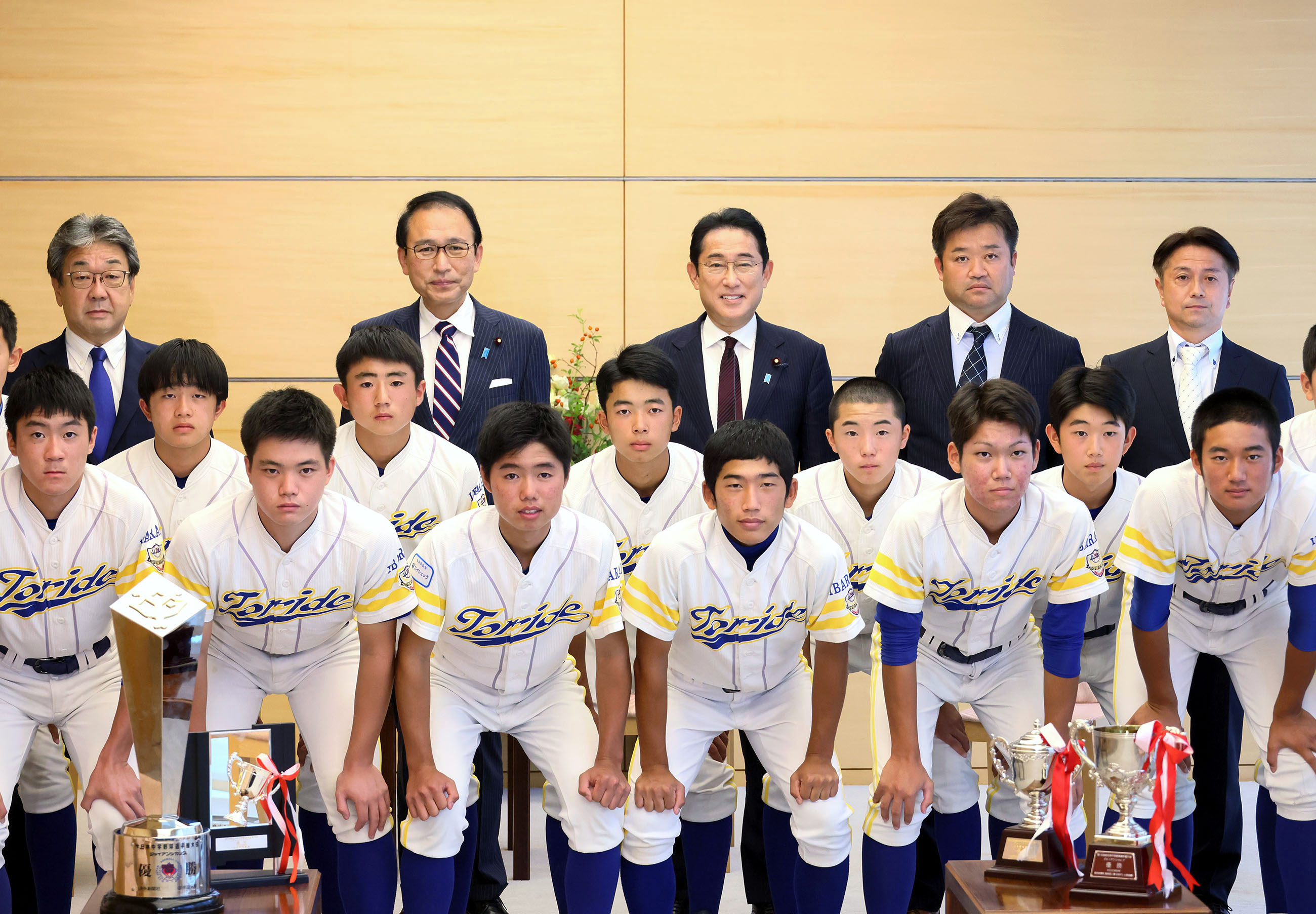 表敬を受ける岸田総理２