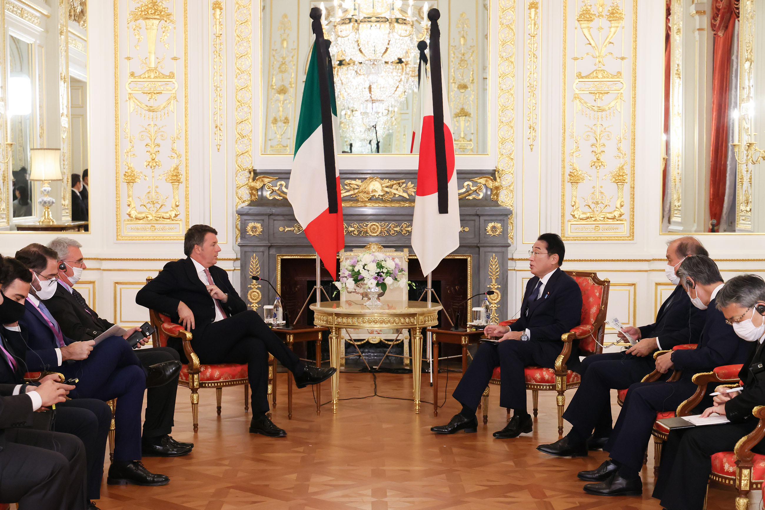 レンツィ・イタリア共和国元首相との会談２
