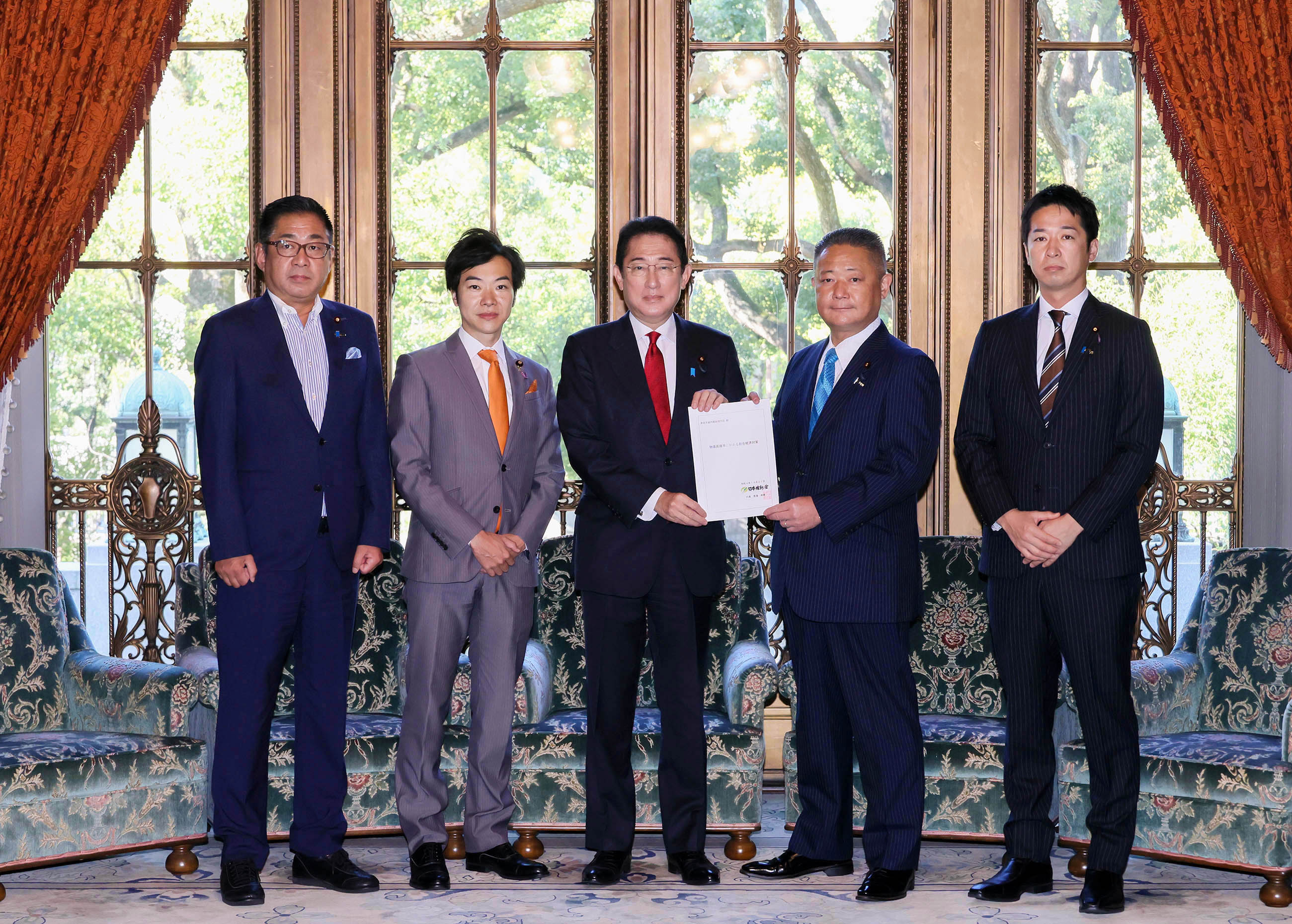 日本維新の会による総合経済対策に関する提言申入れ