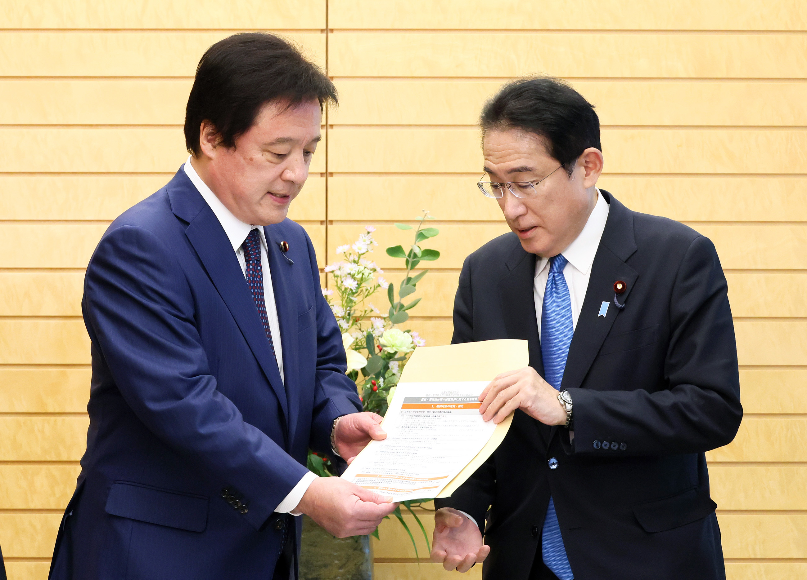 申入れを受ける岸田総理２