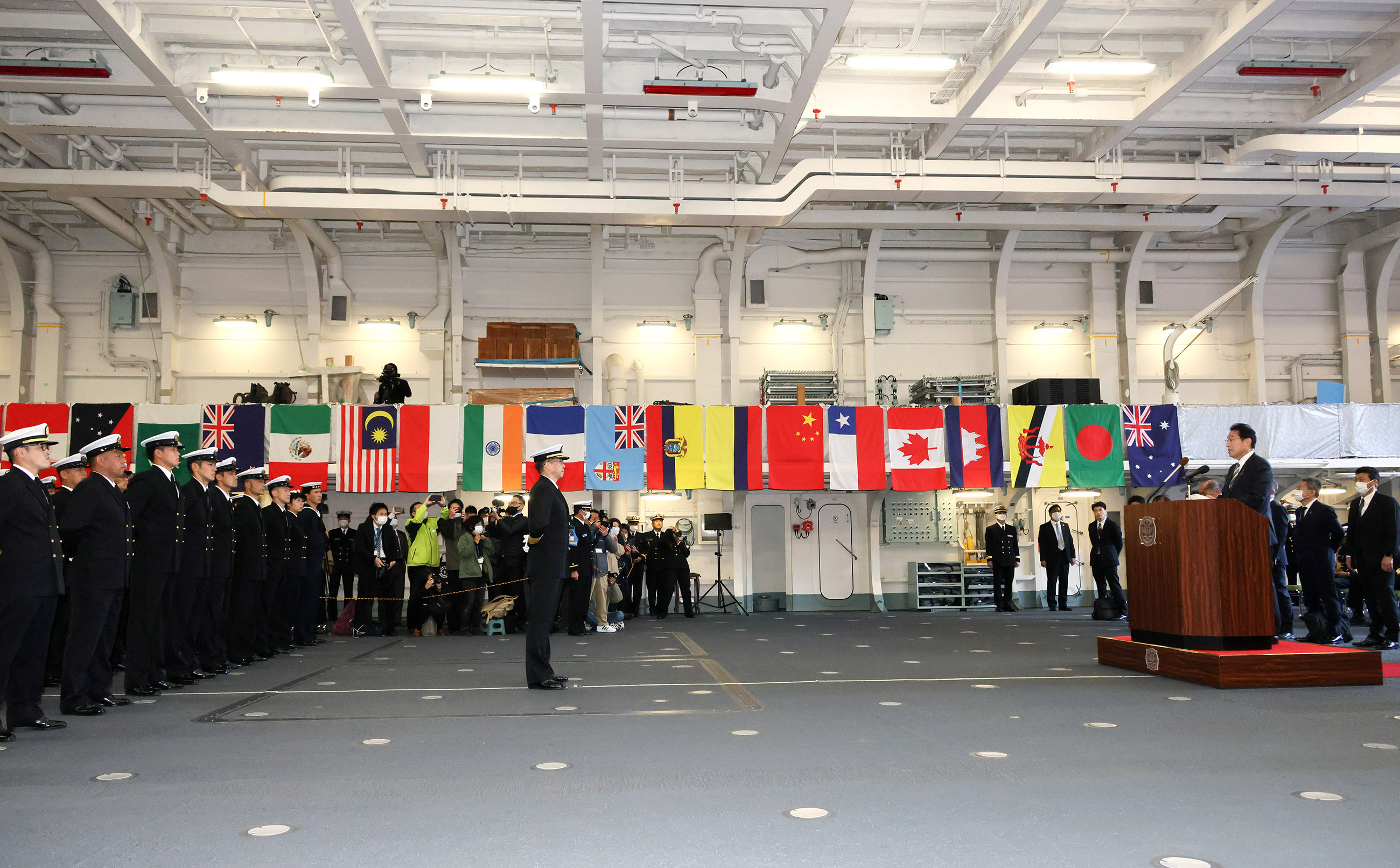 訓示を行う岸田総理２