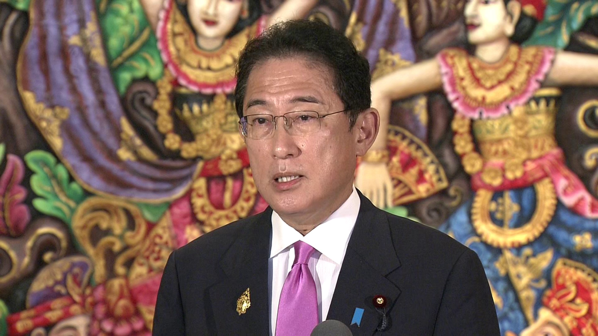 G7/NATO首脳緊急会合及びG20バリ・サミット等についての会見