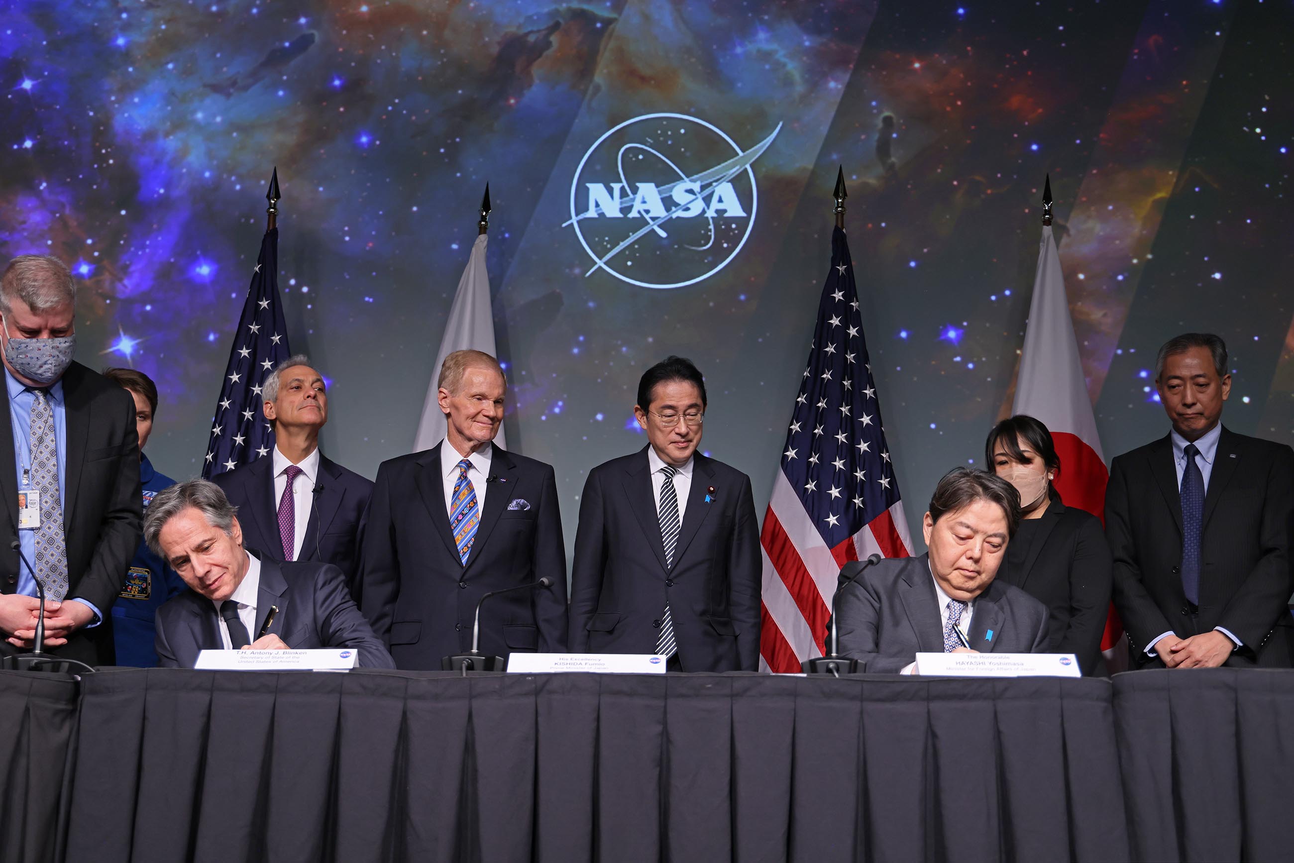 日米宇宙協力枠組協定署名式３