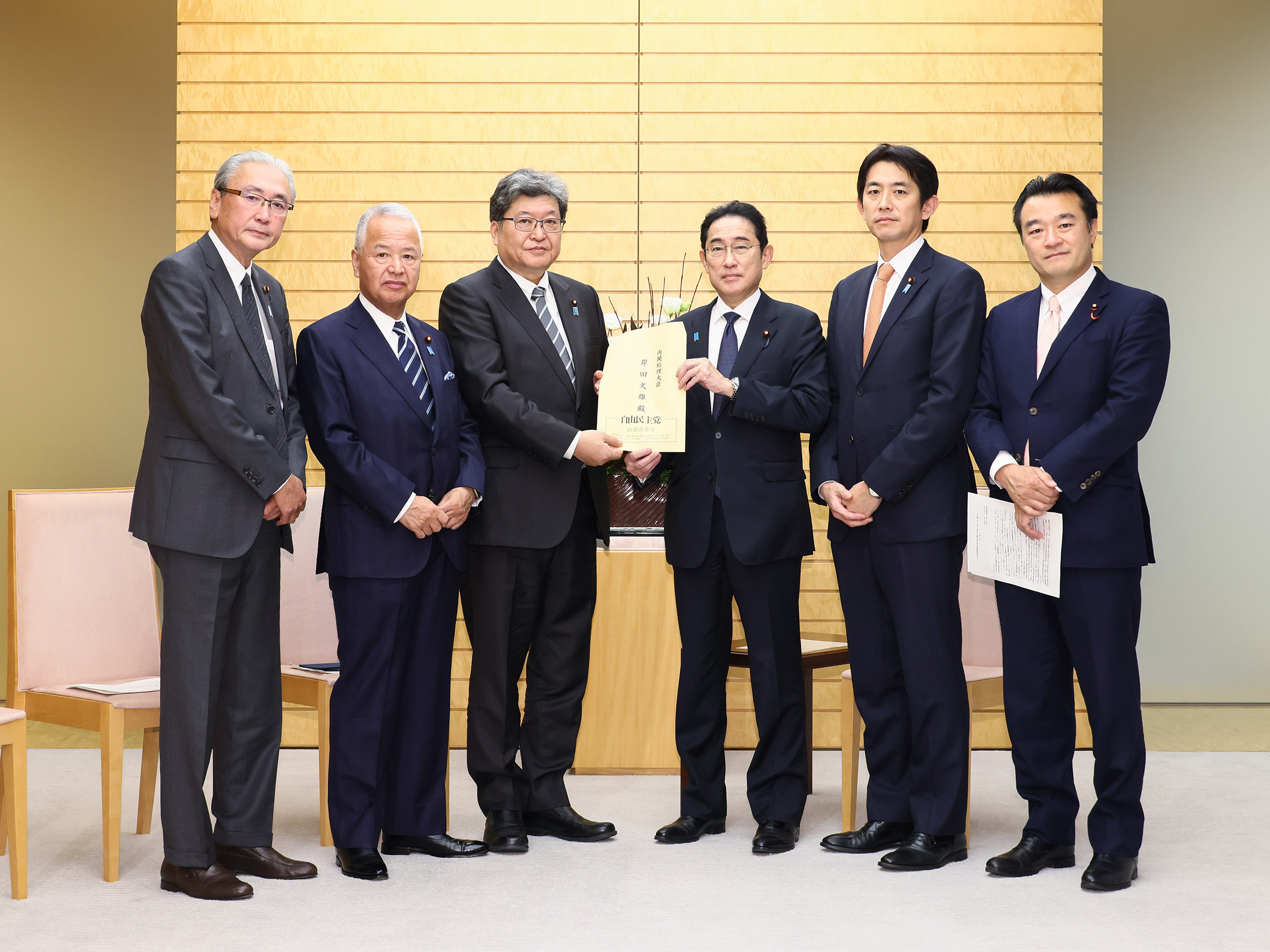 自由民主党ＮＴＴ法の在り方に関するＰＴによる提言申入れ