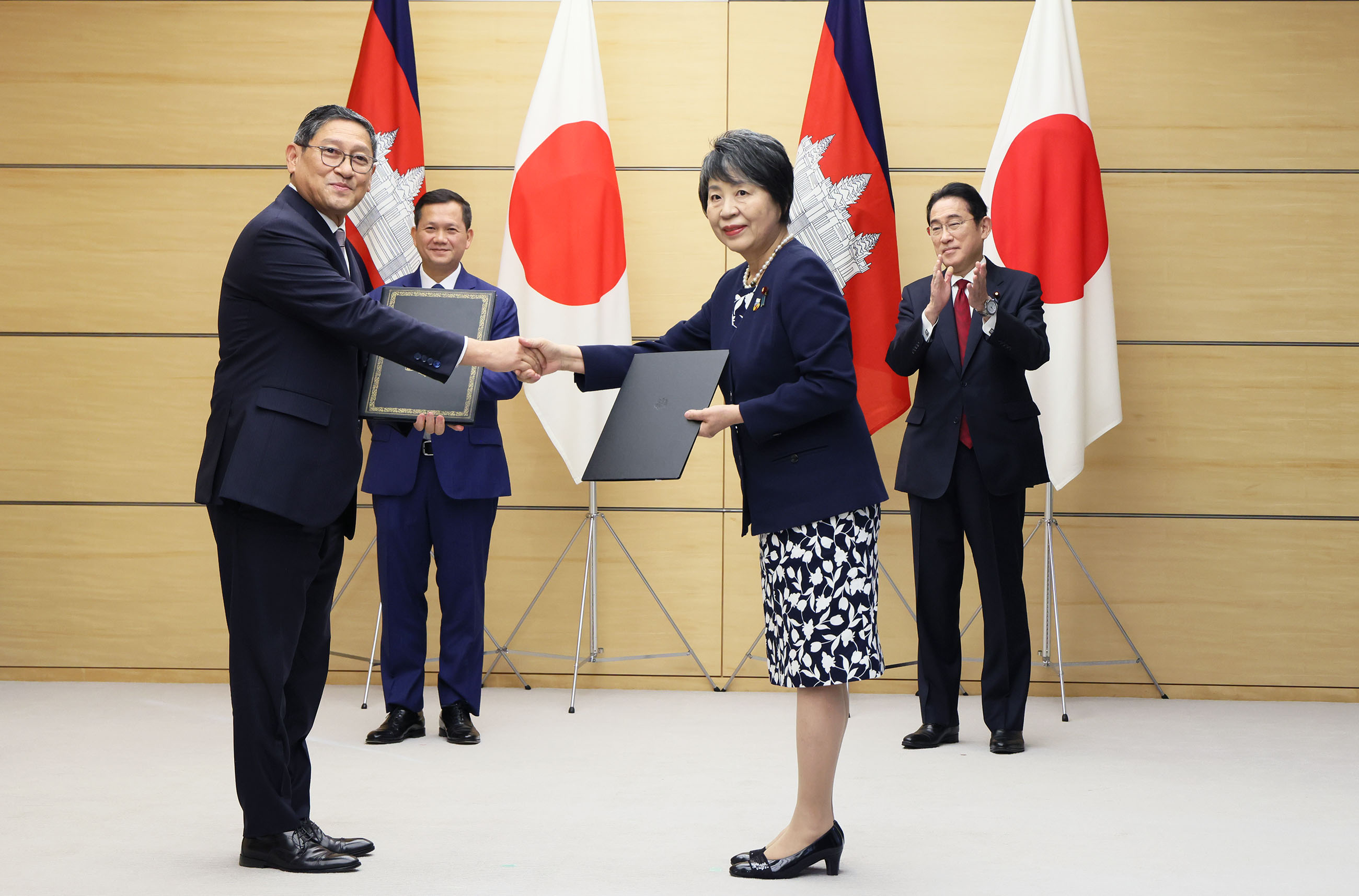 カンボジア王国との文書交換式２