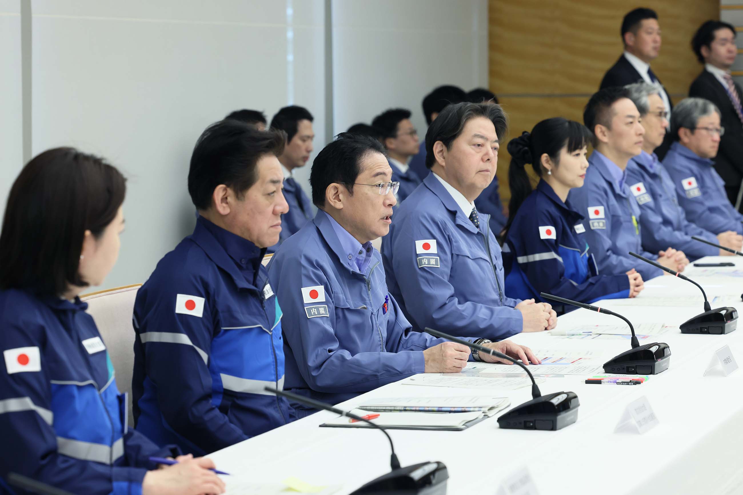 発言する岸田総理５