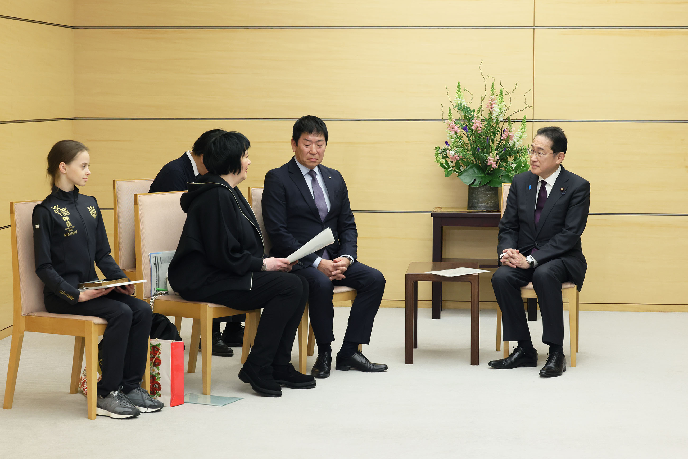 表敬を受ける岸田総理３