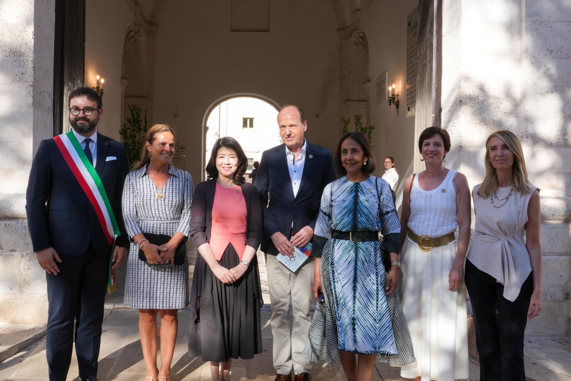 マルティーナ・フランカを訪問する総理夫人１