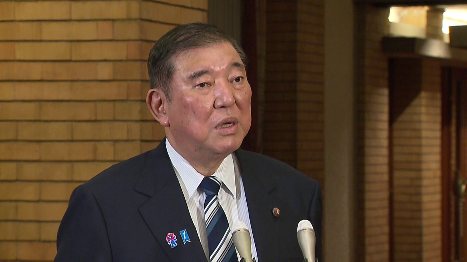 トランプ米国大統領との電話会談についての会見