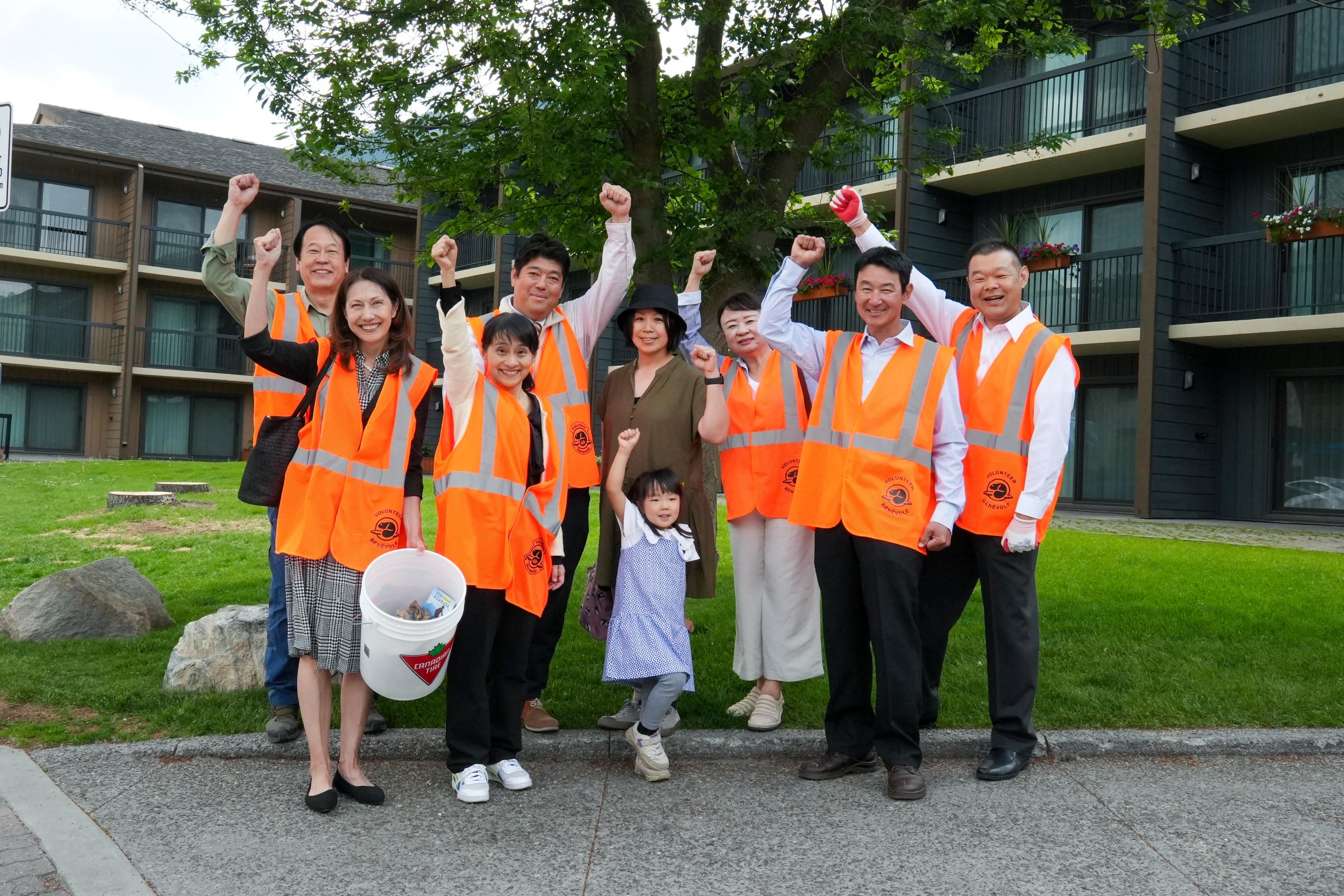 バンフ在留邦人との交流（清掃活動）２