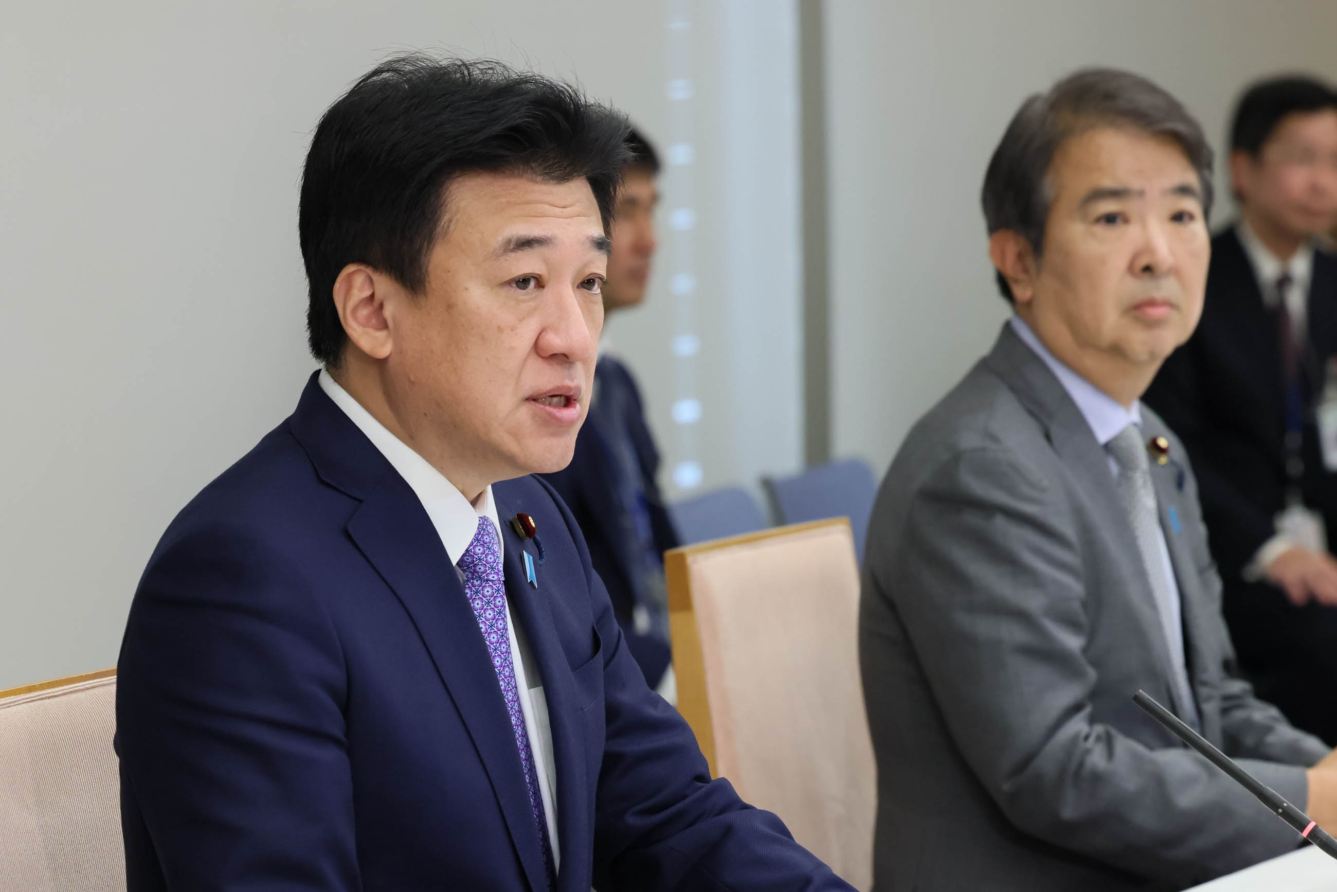 会議のまとめを行う木原官房長官２