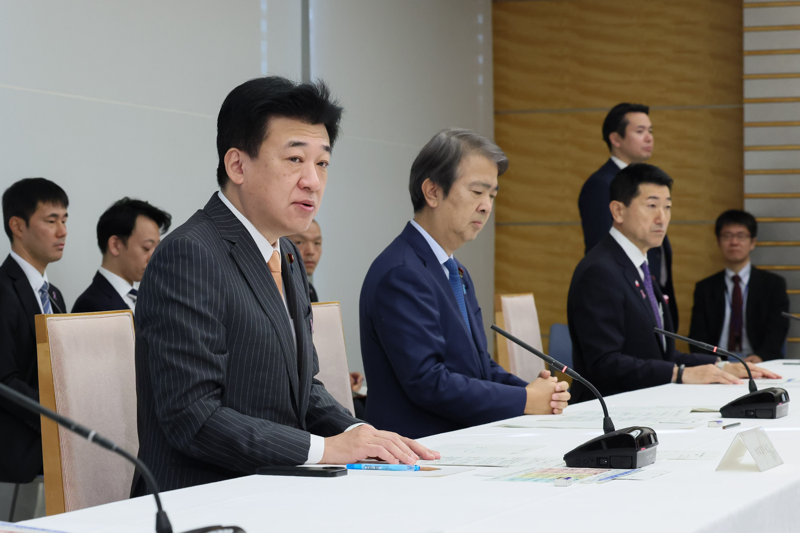 会議のまとめを行う木原官房長官１