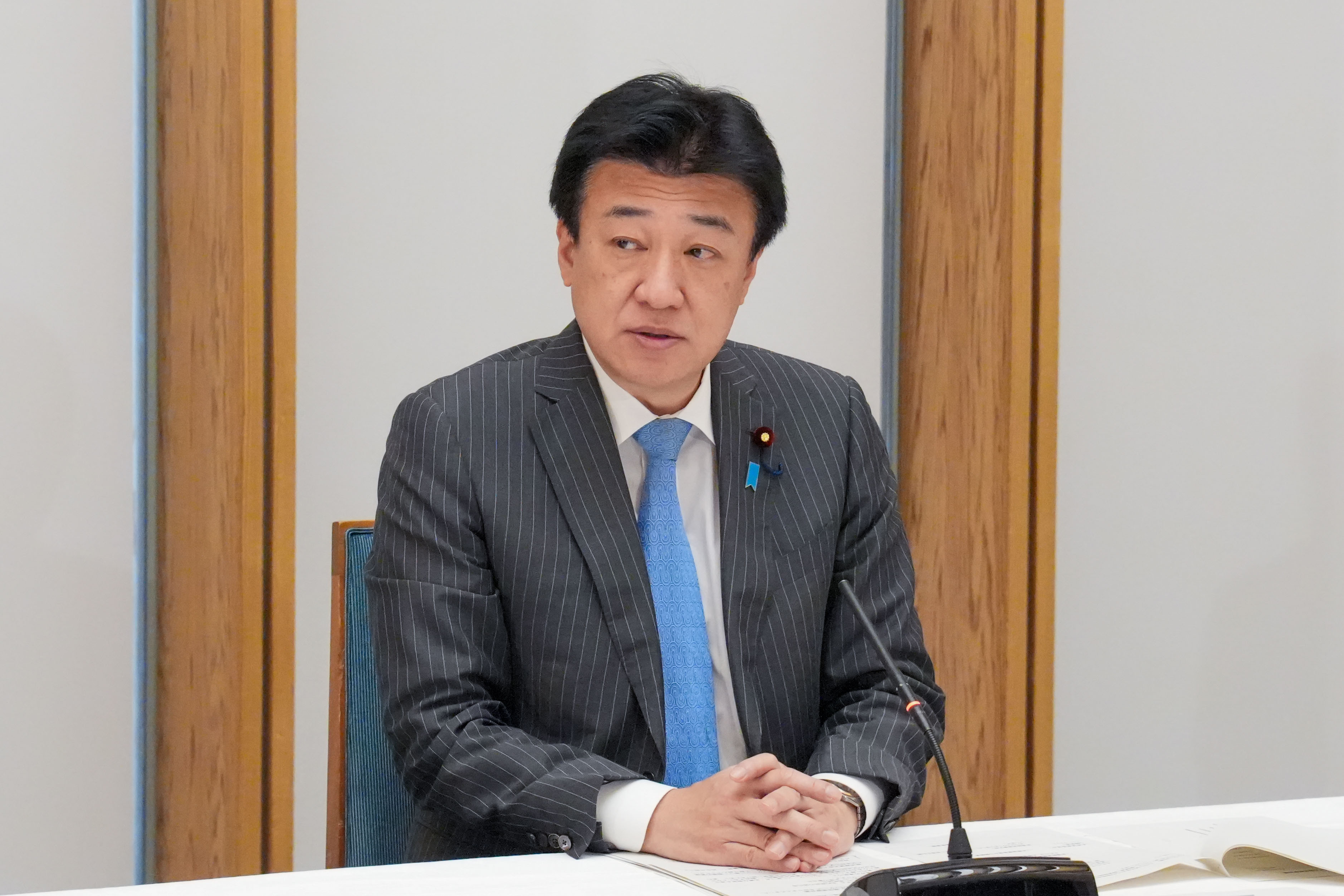 会議のまとめを行う木原官房長官５