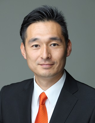 顔写真：深澤陽一