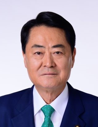 顔写真：牧野たかお